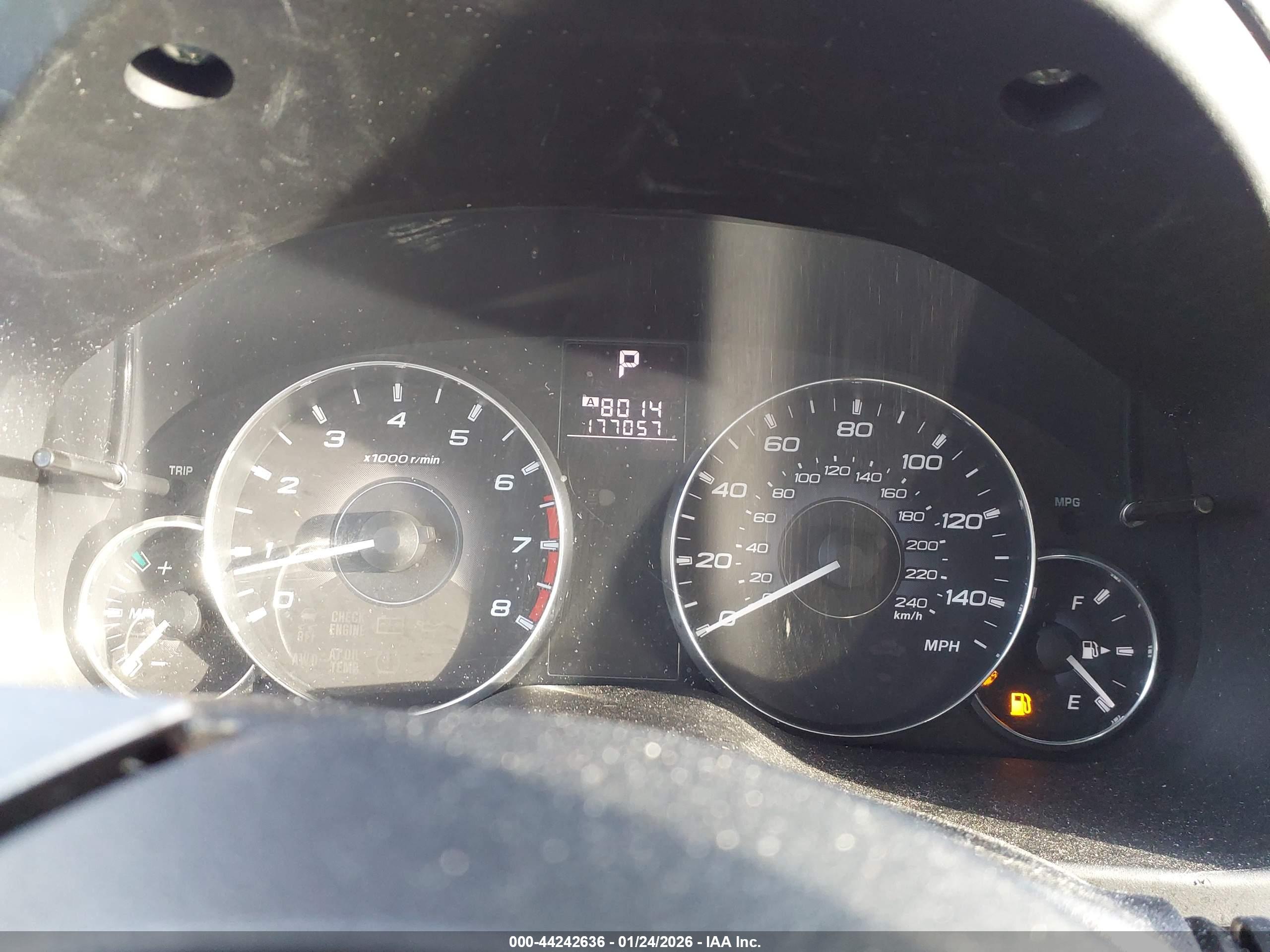 SUBARU OUTBACK image 7