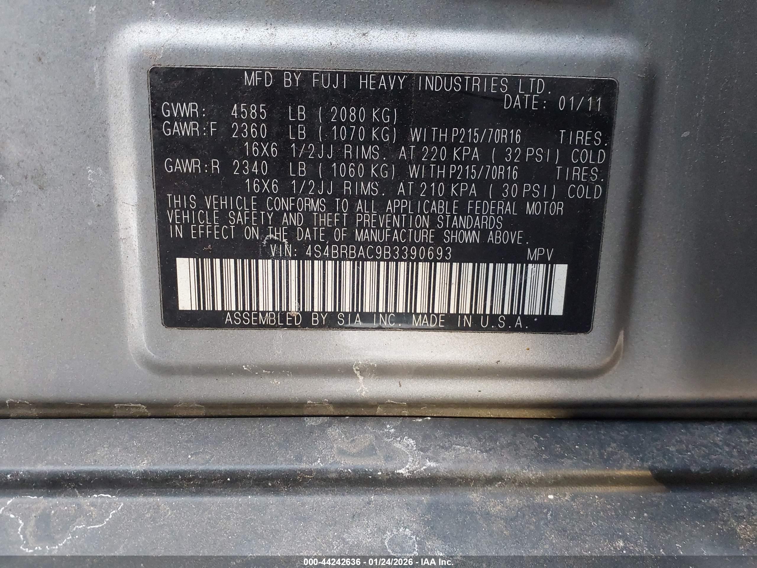 SUBARU OUTBACK image 9