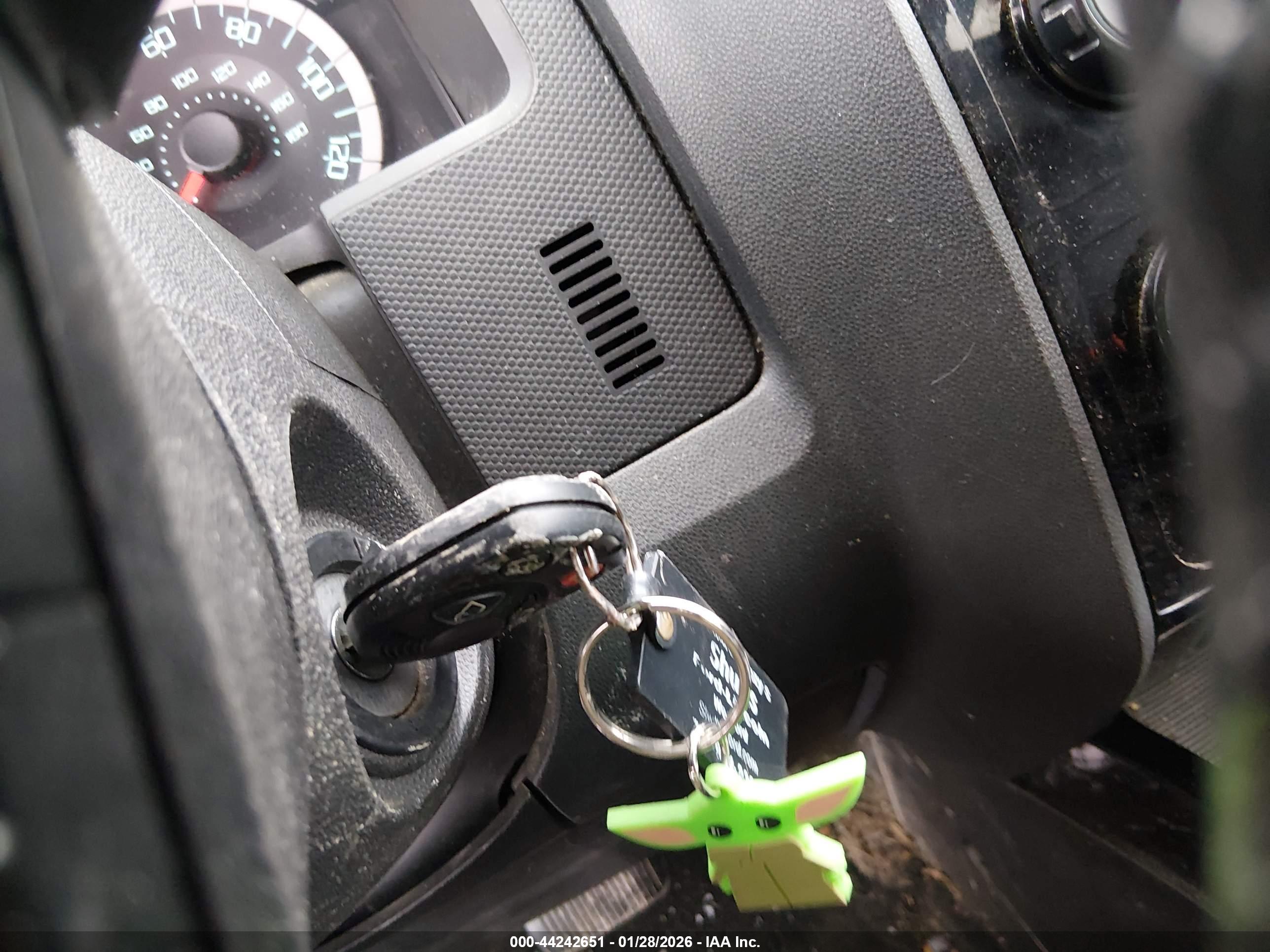 FORD ESCAPE image 11