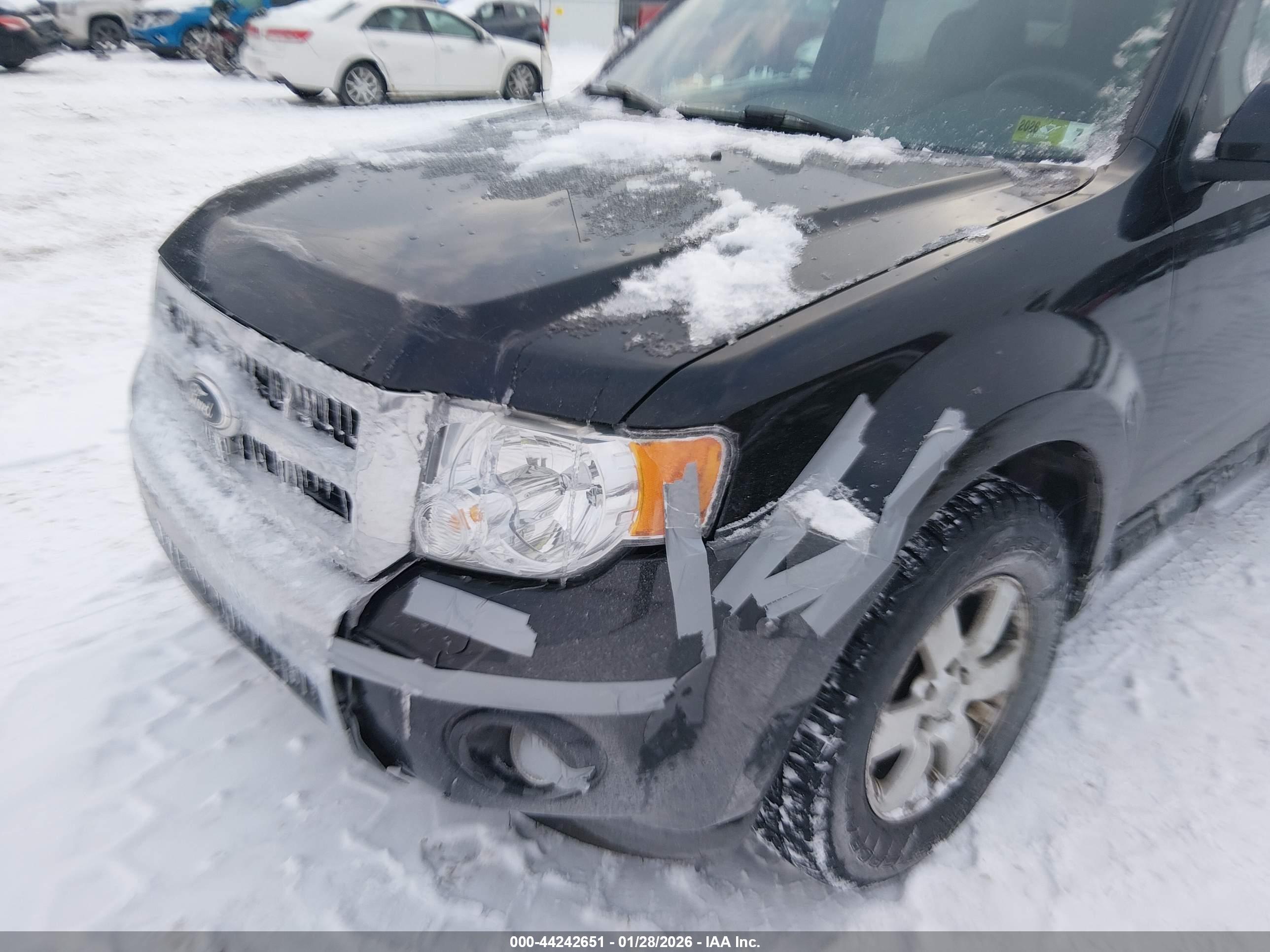 FORD ESCAPE image 6