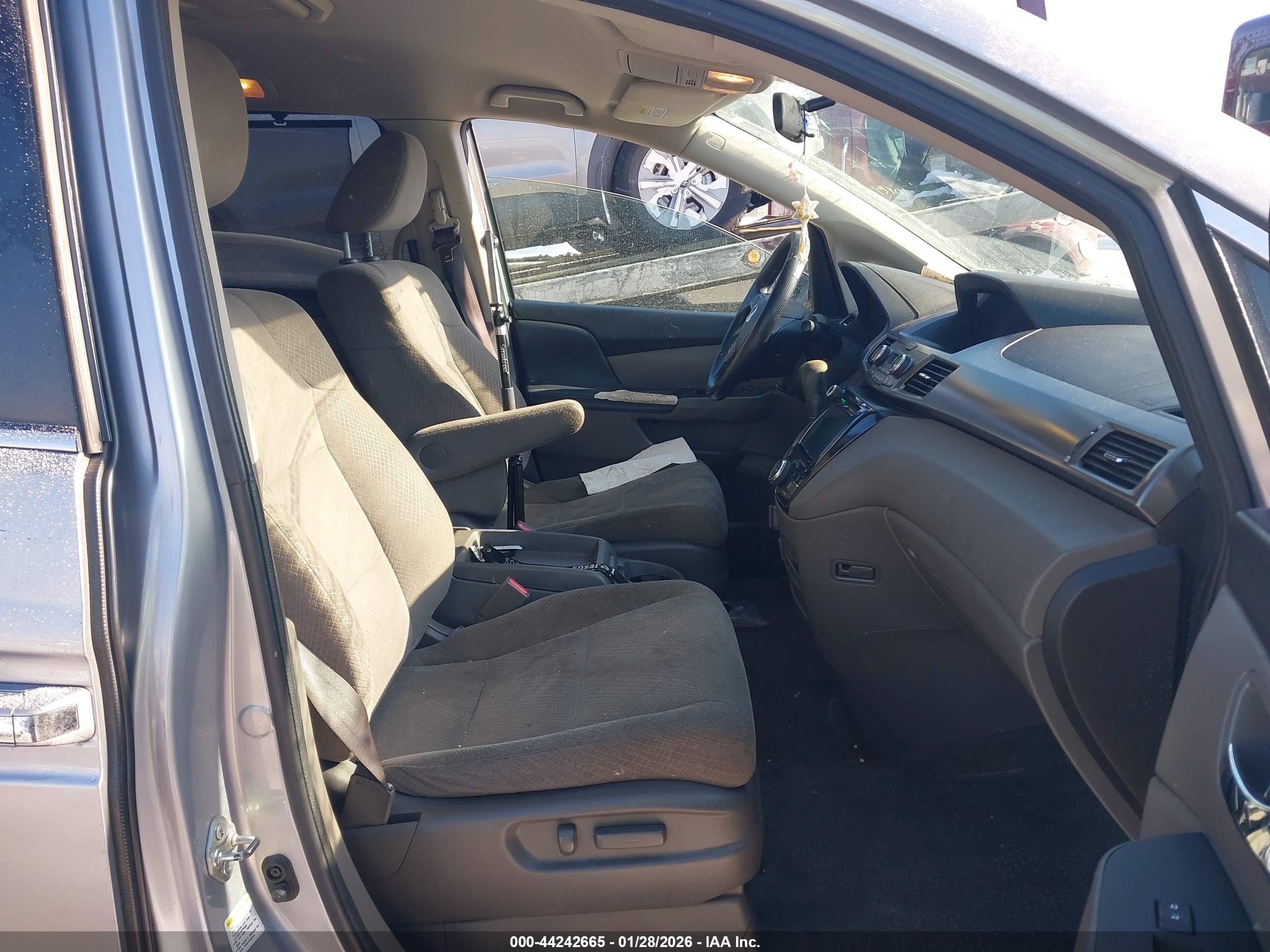 HONDA ODYSSEY image 5