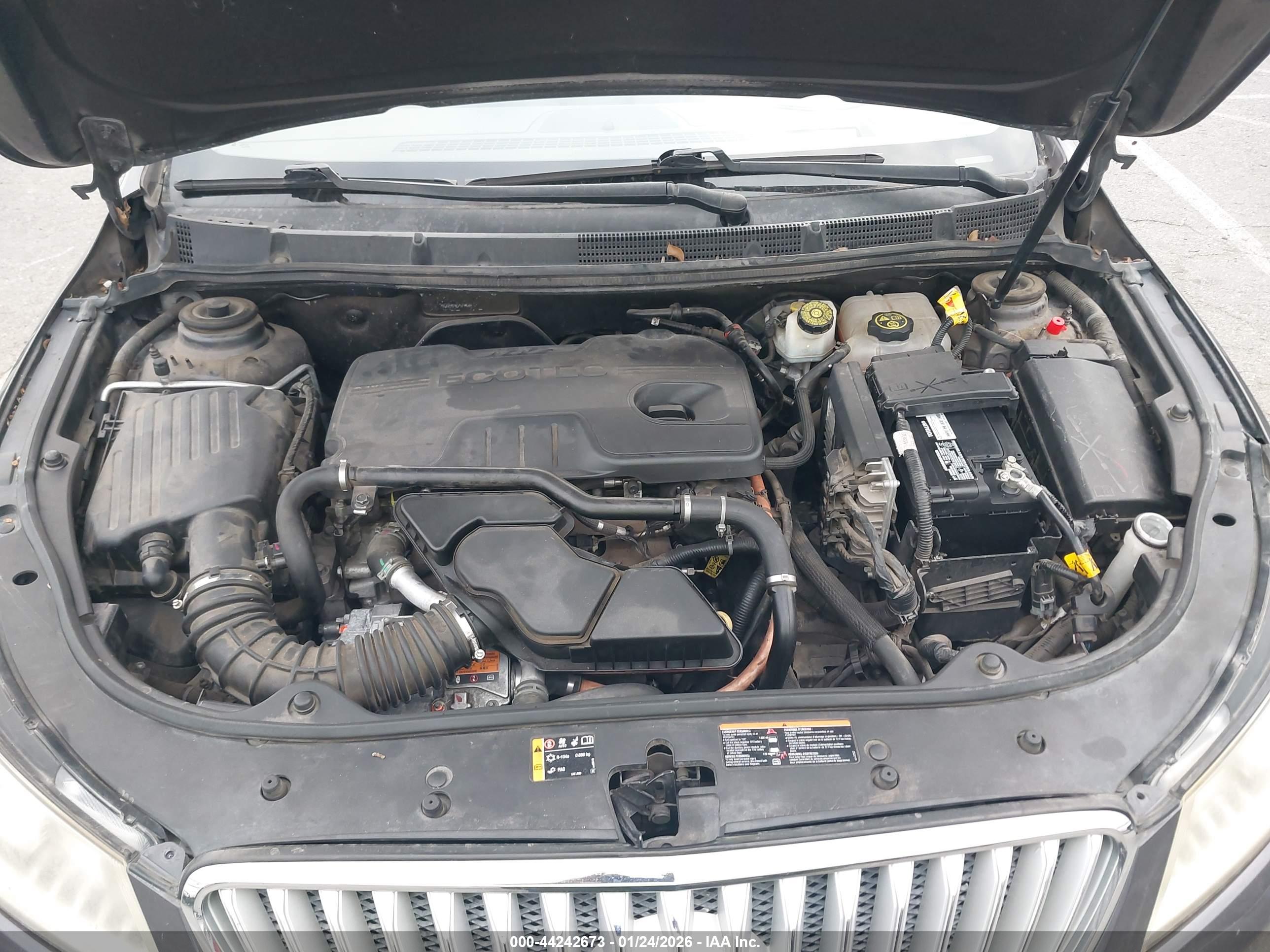 BUICK LACROSSE image 10