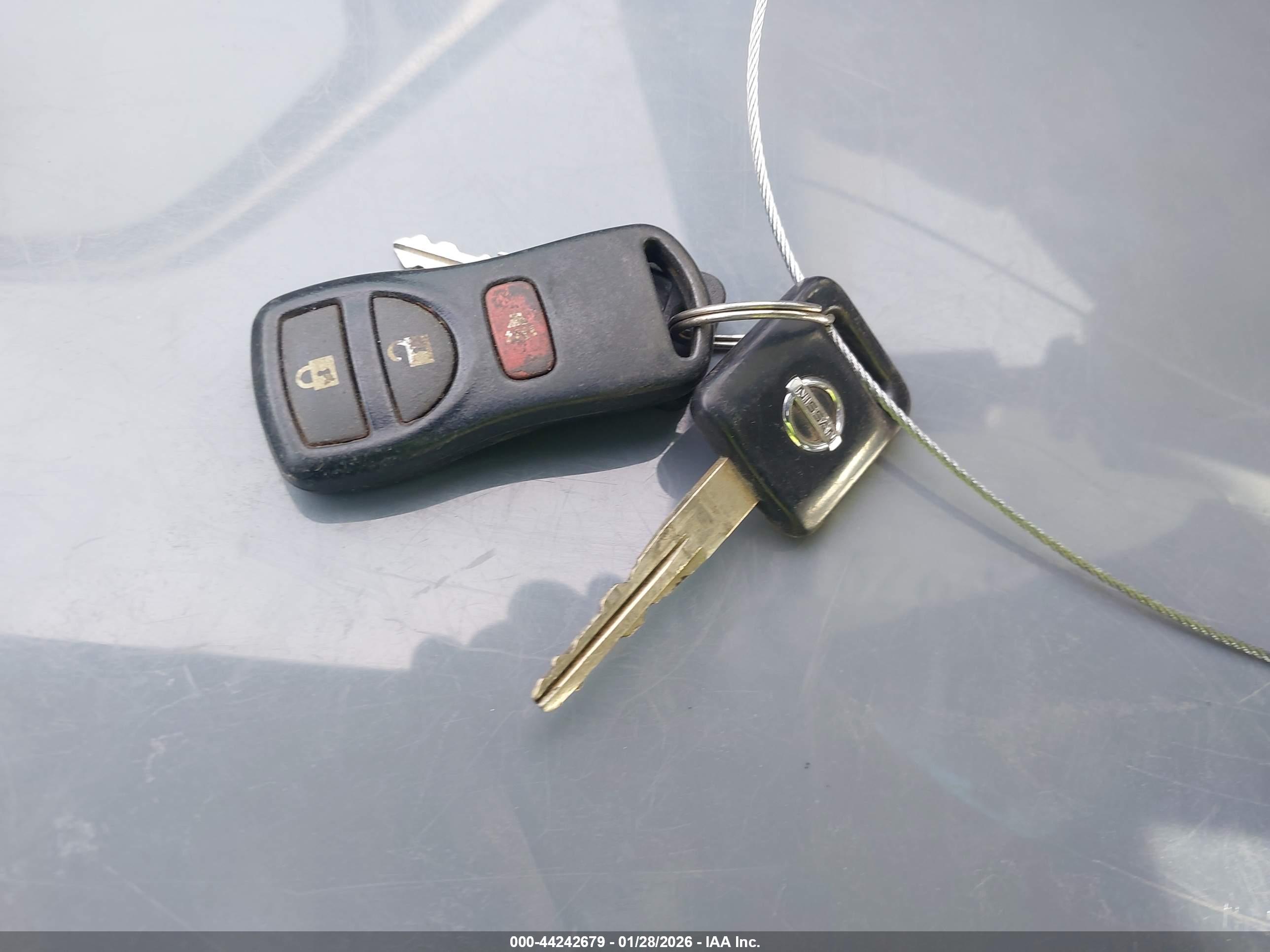 NISSAN FRONTIER image 11