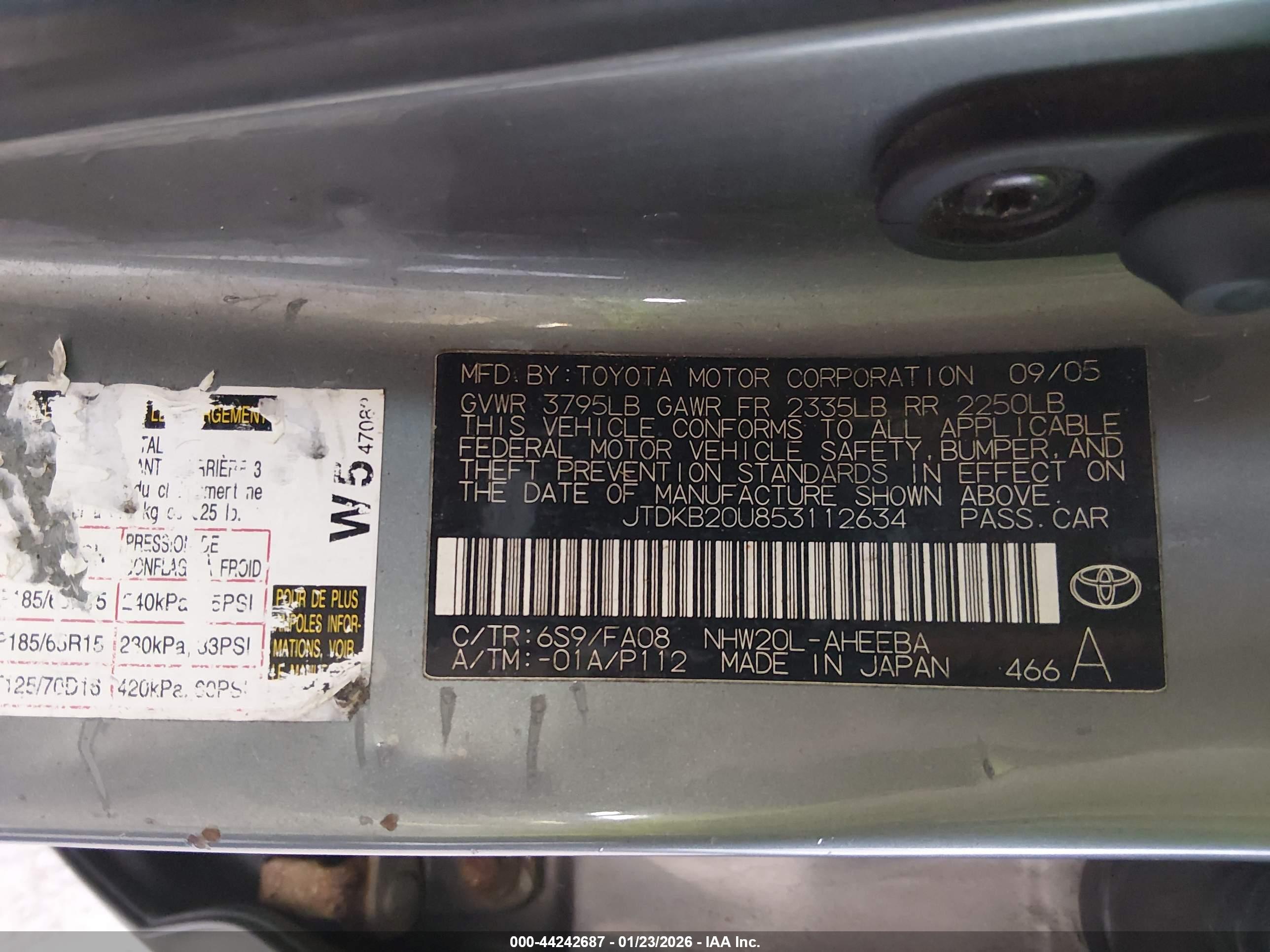 TOYOTA PRIUS image 9