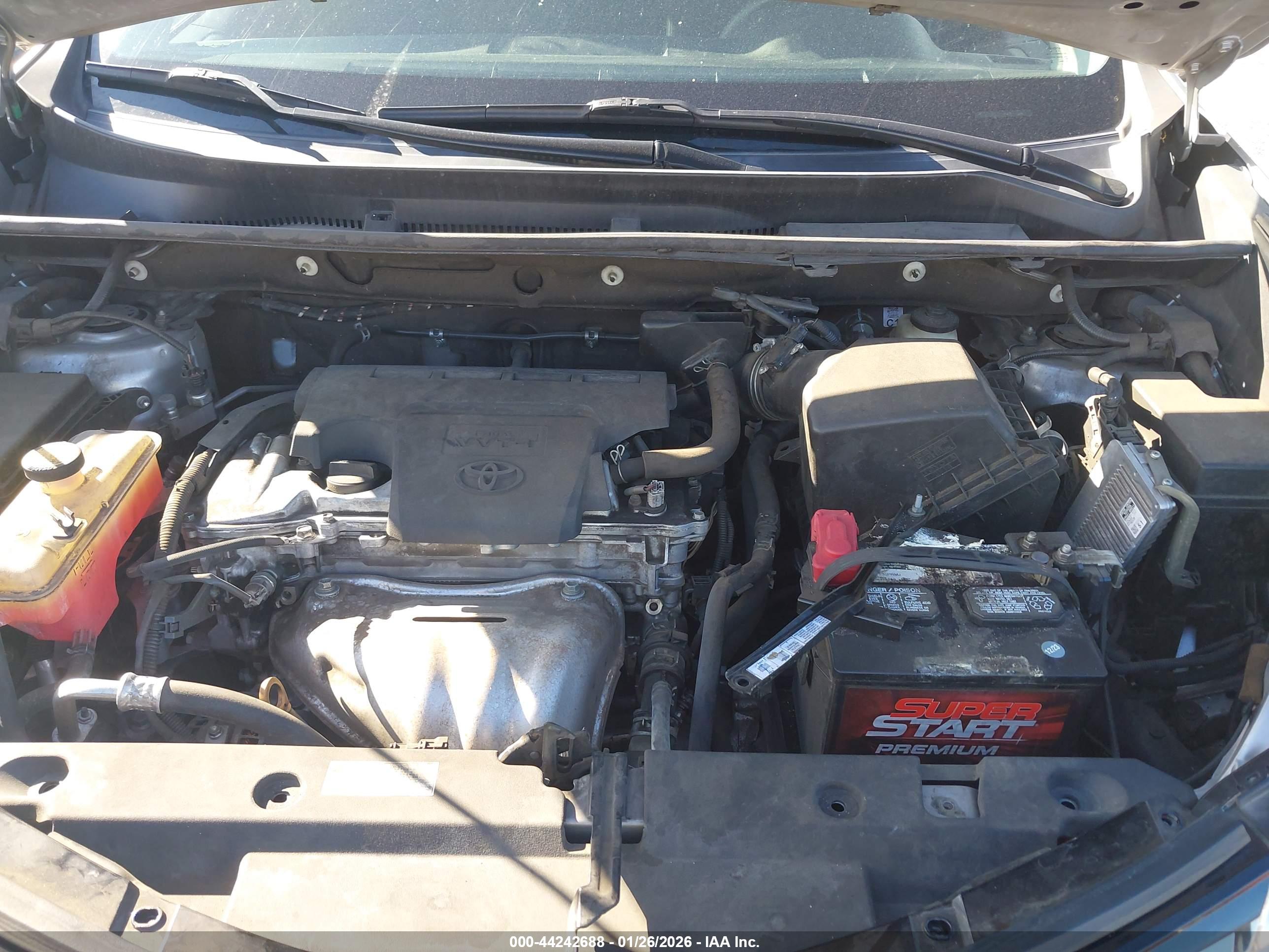 TOYOTA RAV4 image 10