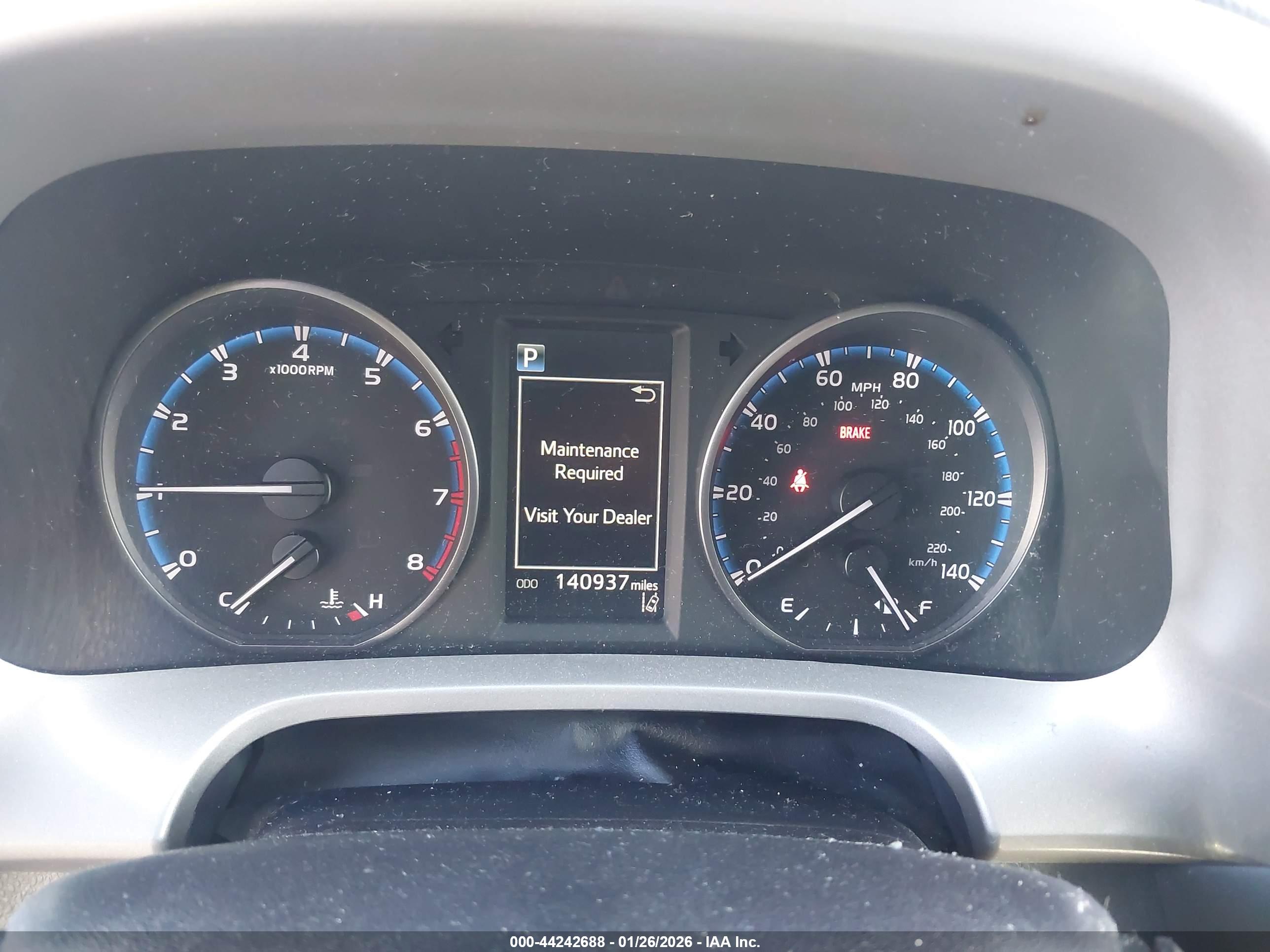 TOYOTA RAV4 image 7