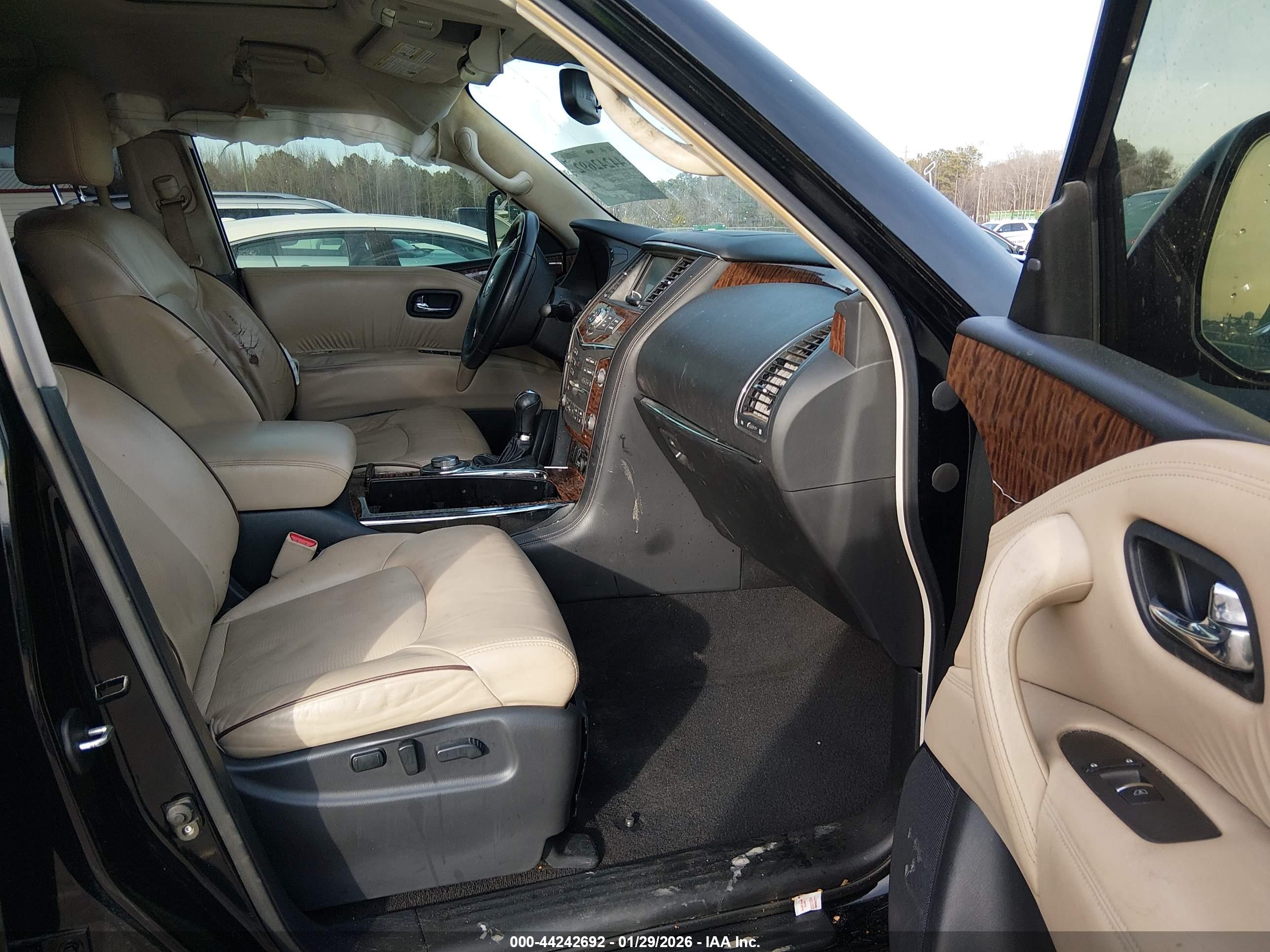 NISSAN ARMADA image 5