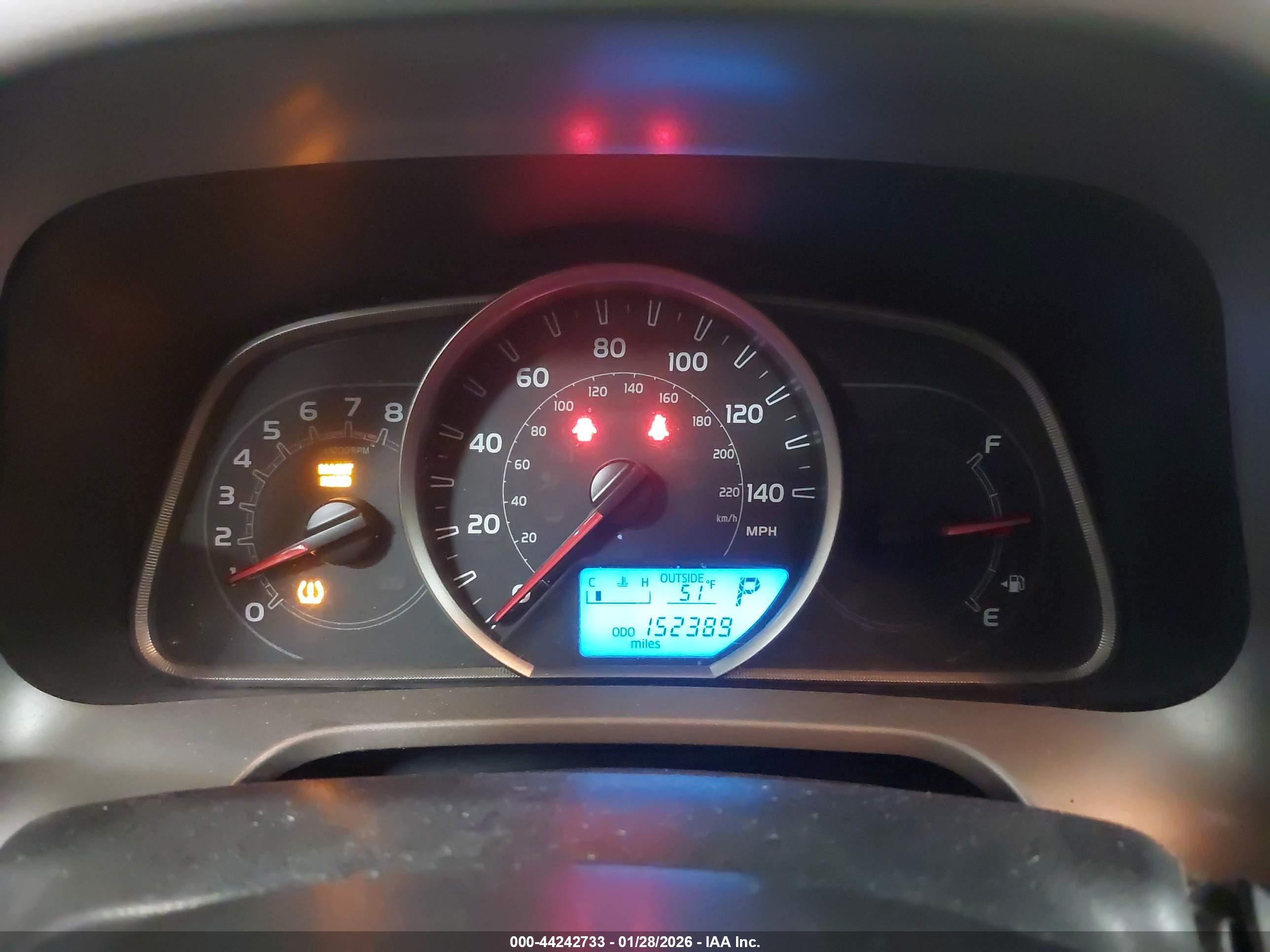 TOYOTA RAV4 image 7