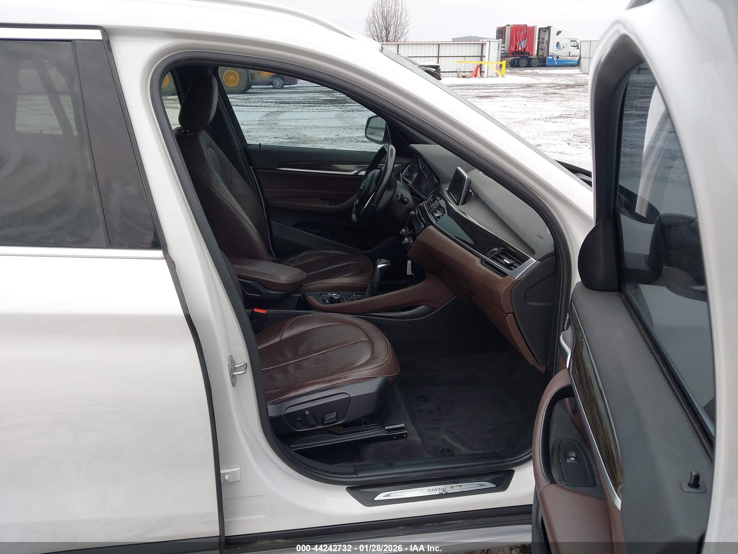 BMW X1 image 5