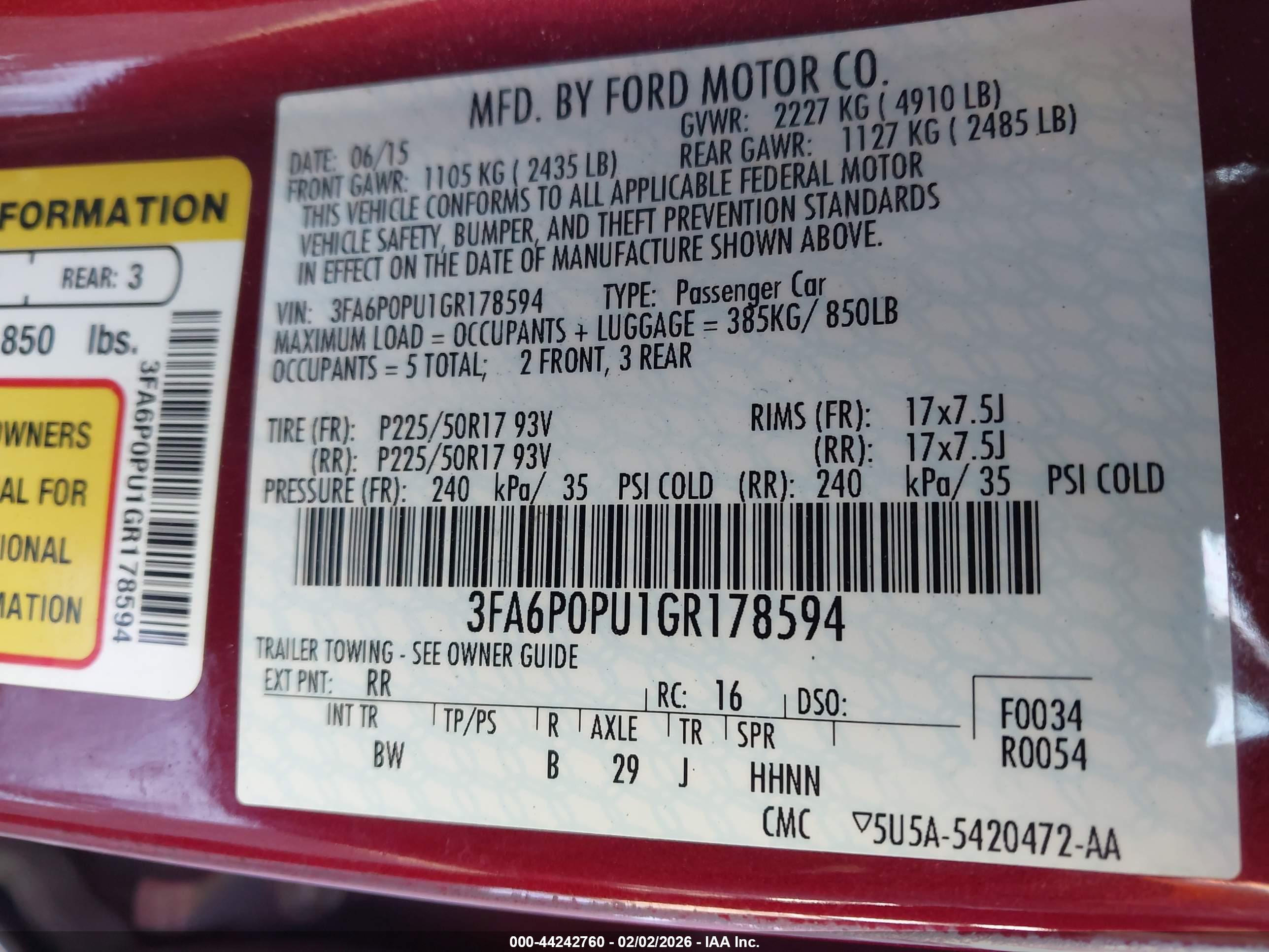 FORD FUSION image 9