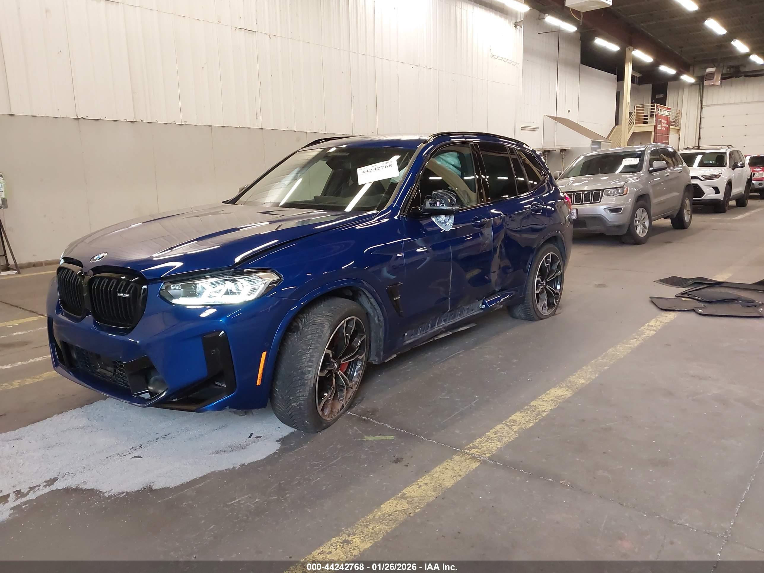 BMW X3 image 2