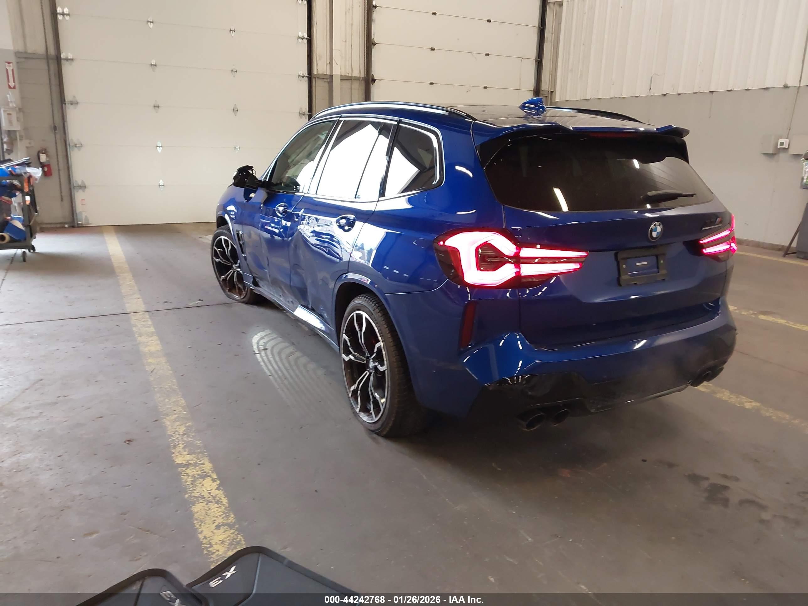 BMW X3 image 3