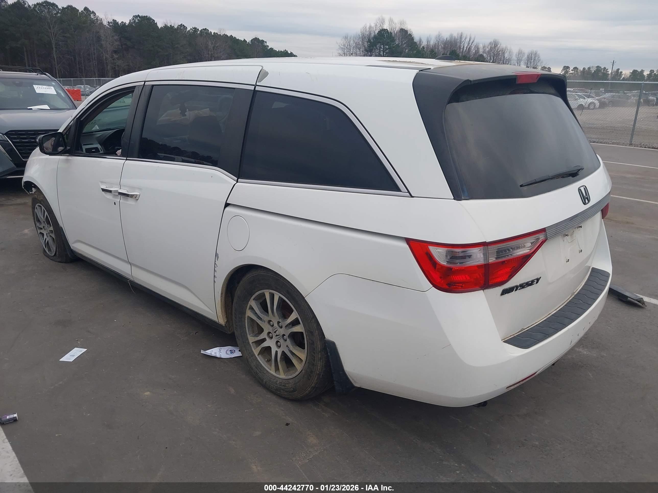 HONDA ODYSSEY image 3