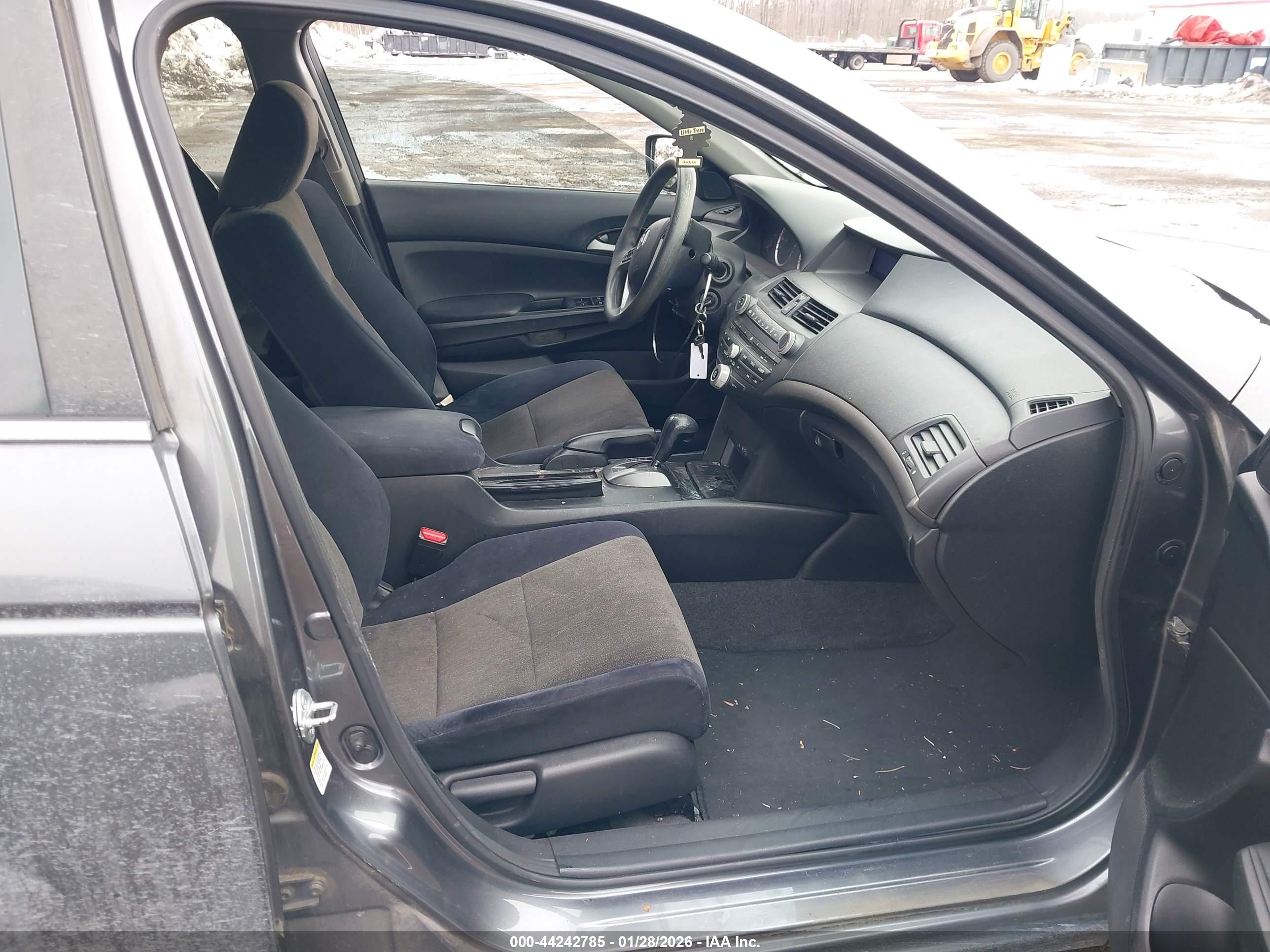 HONDA ACCORD image 5