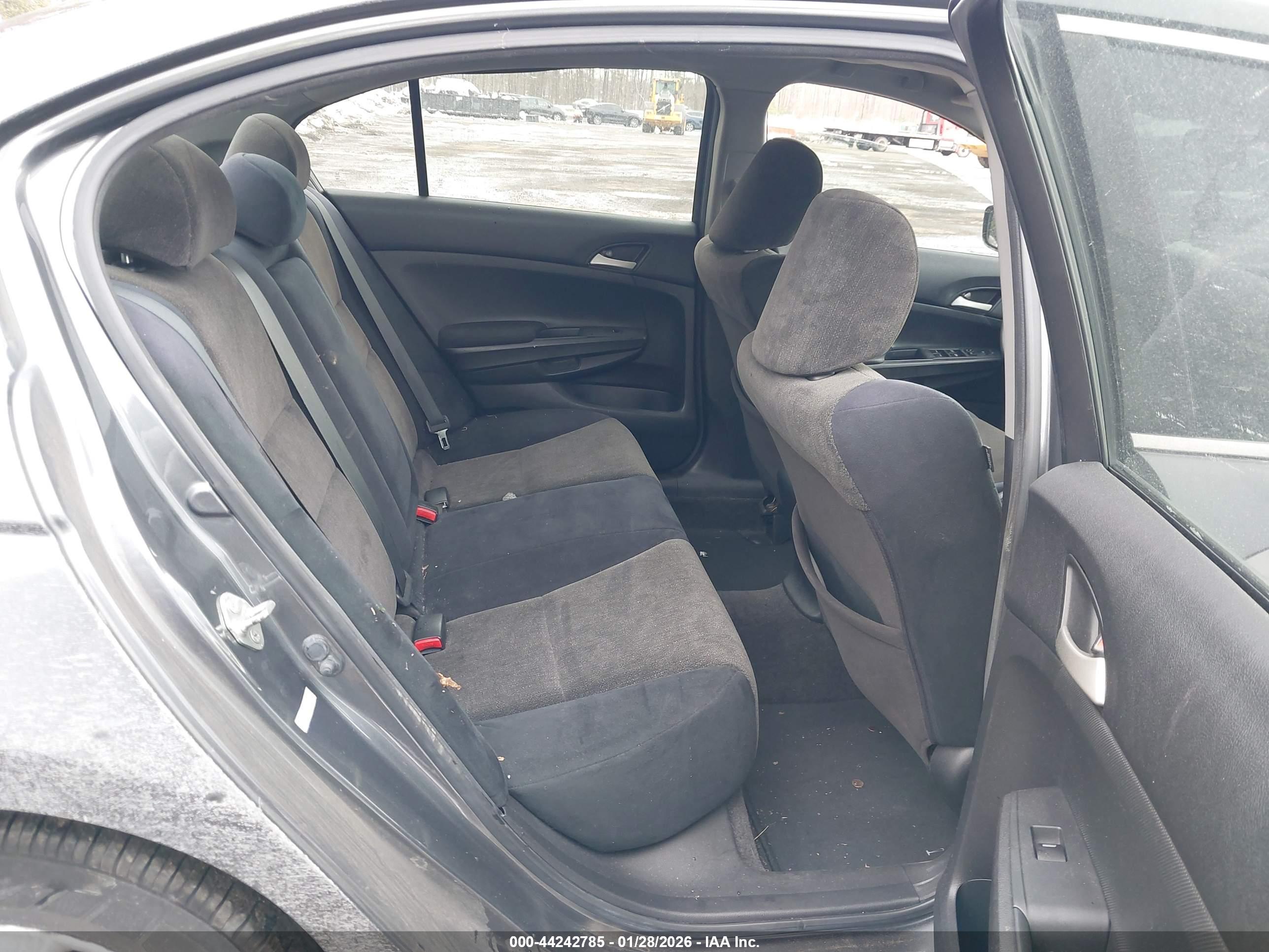 HONDA ACCORD image 8