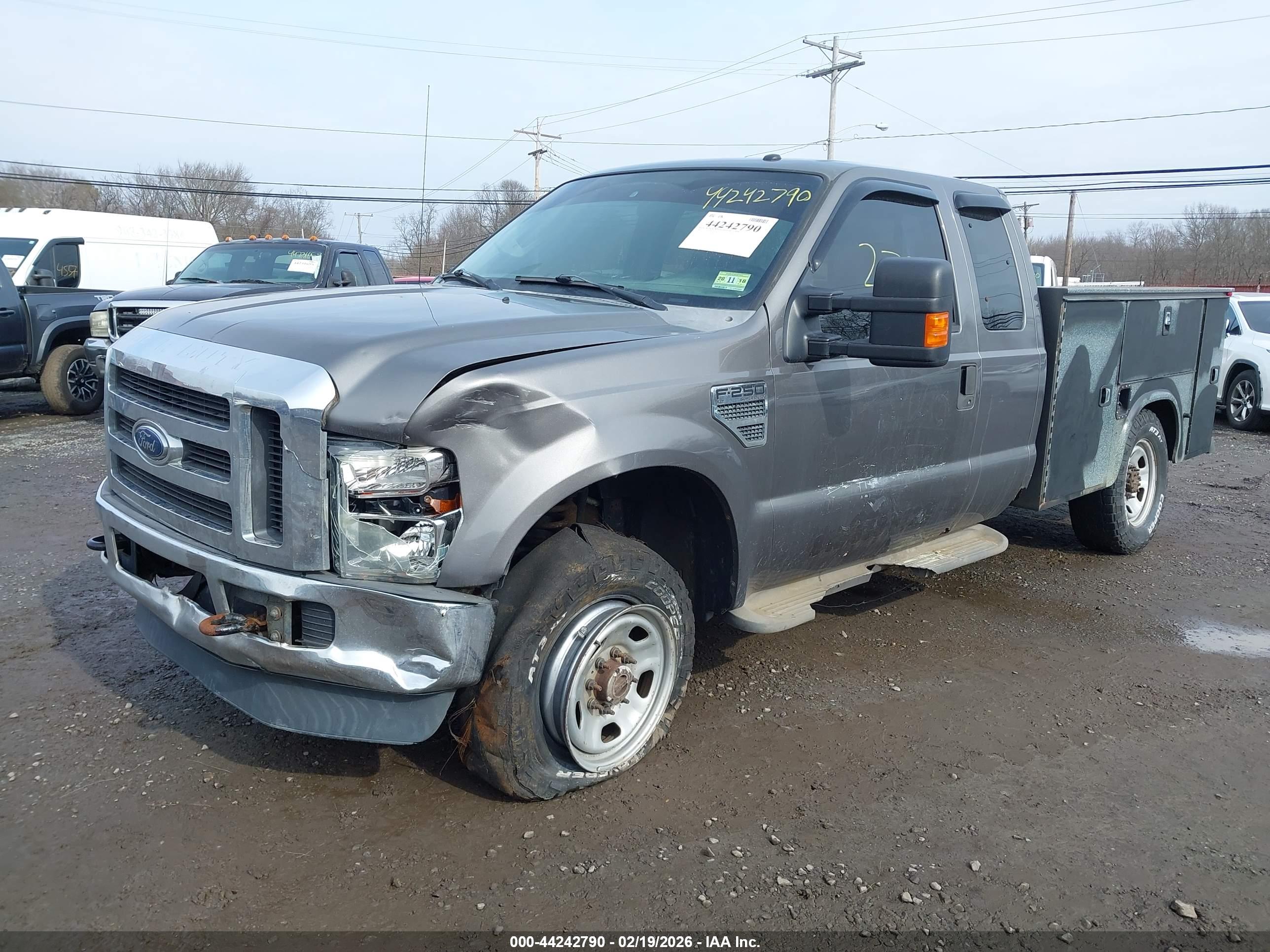FORD F-250 image 6