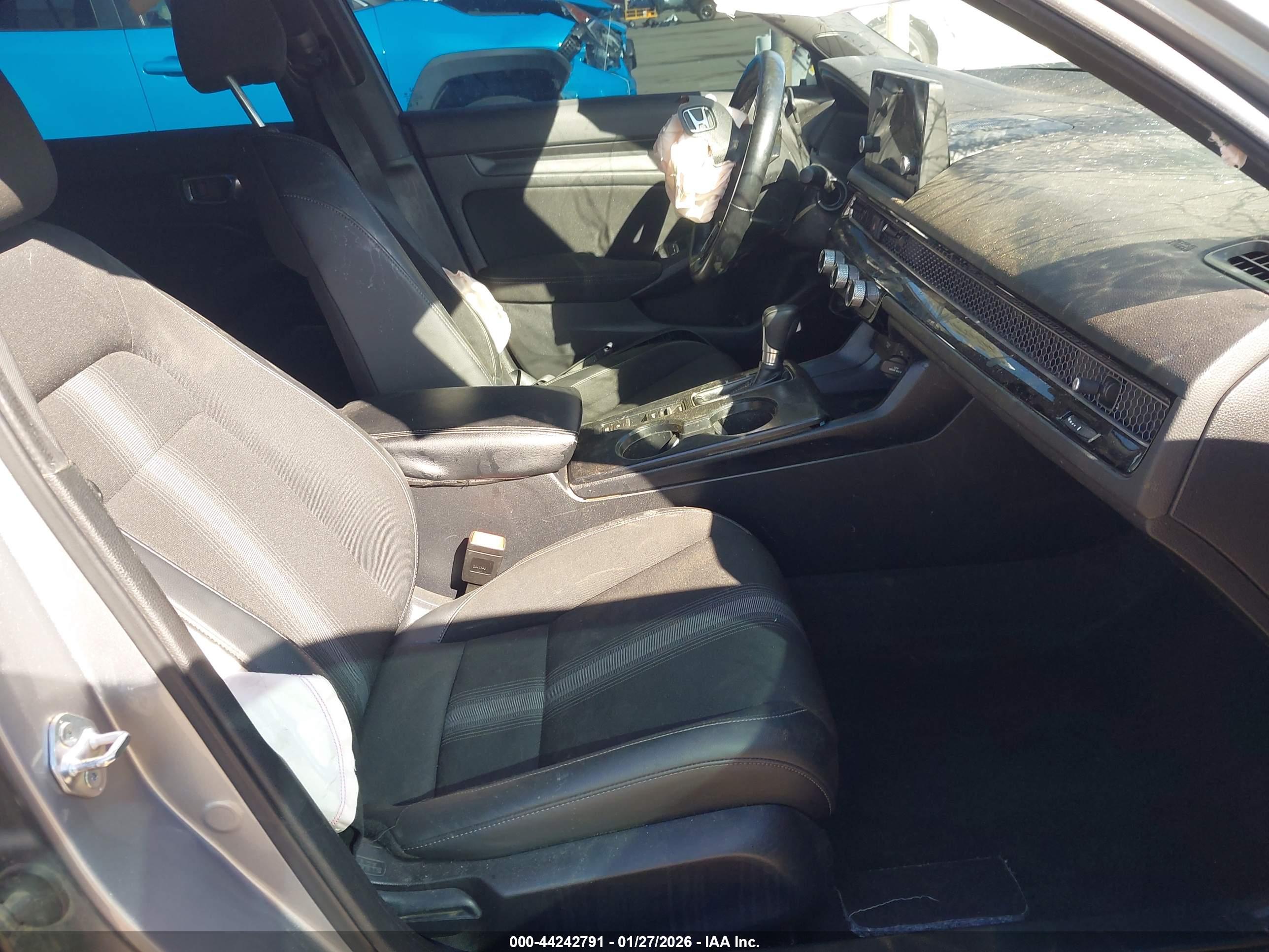 HONDA CIVIC image 5