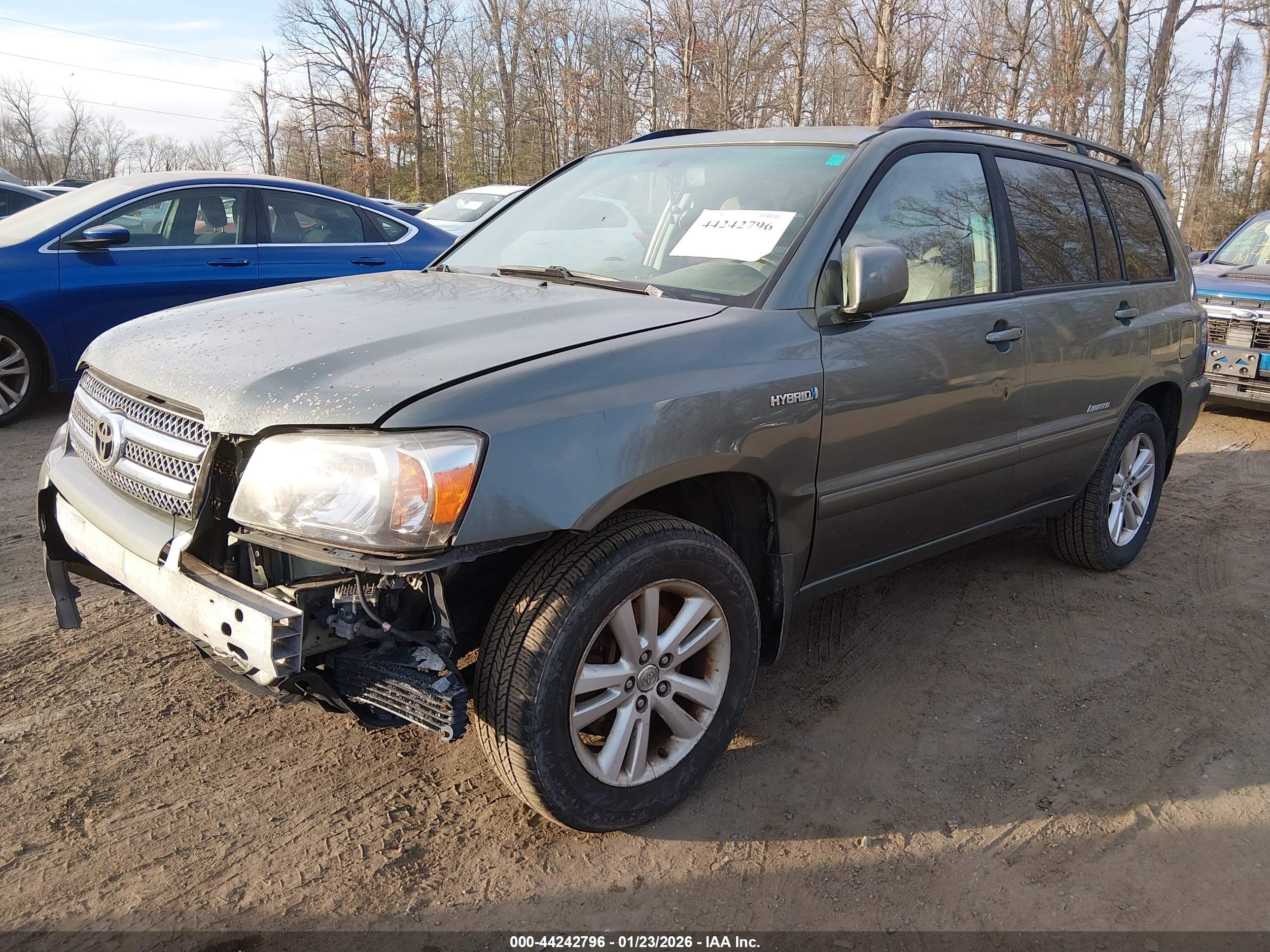 TOYOTA HIGHLANDER image 2