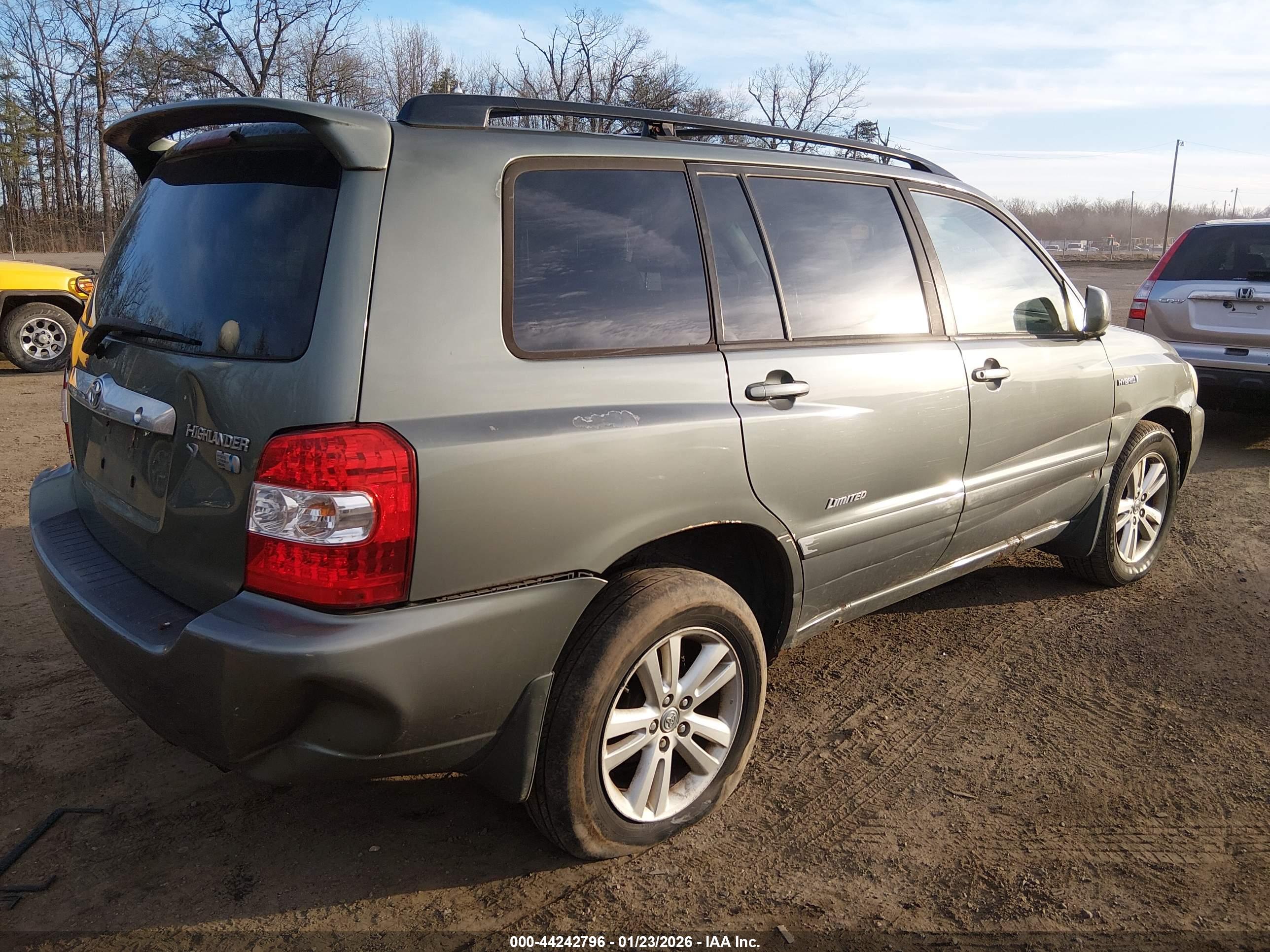 TOYOTA HIGHLANDER image 4