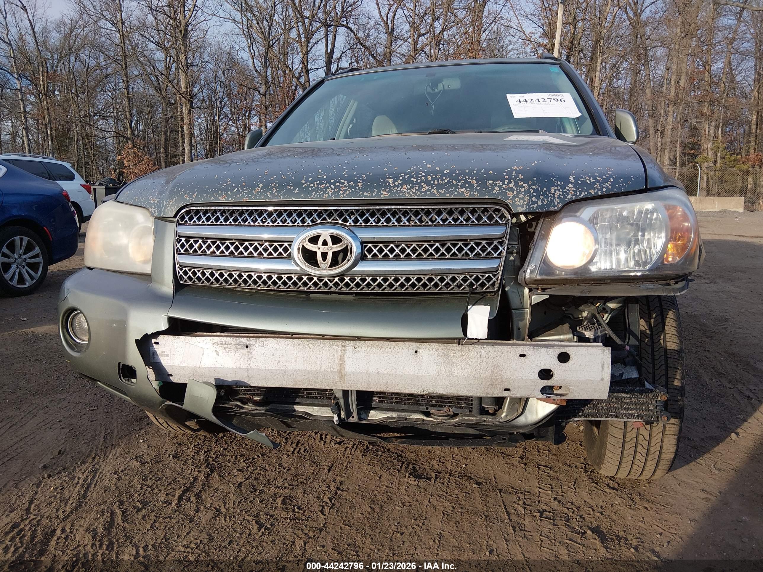 TOYOTA HIGHLANDER image 6