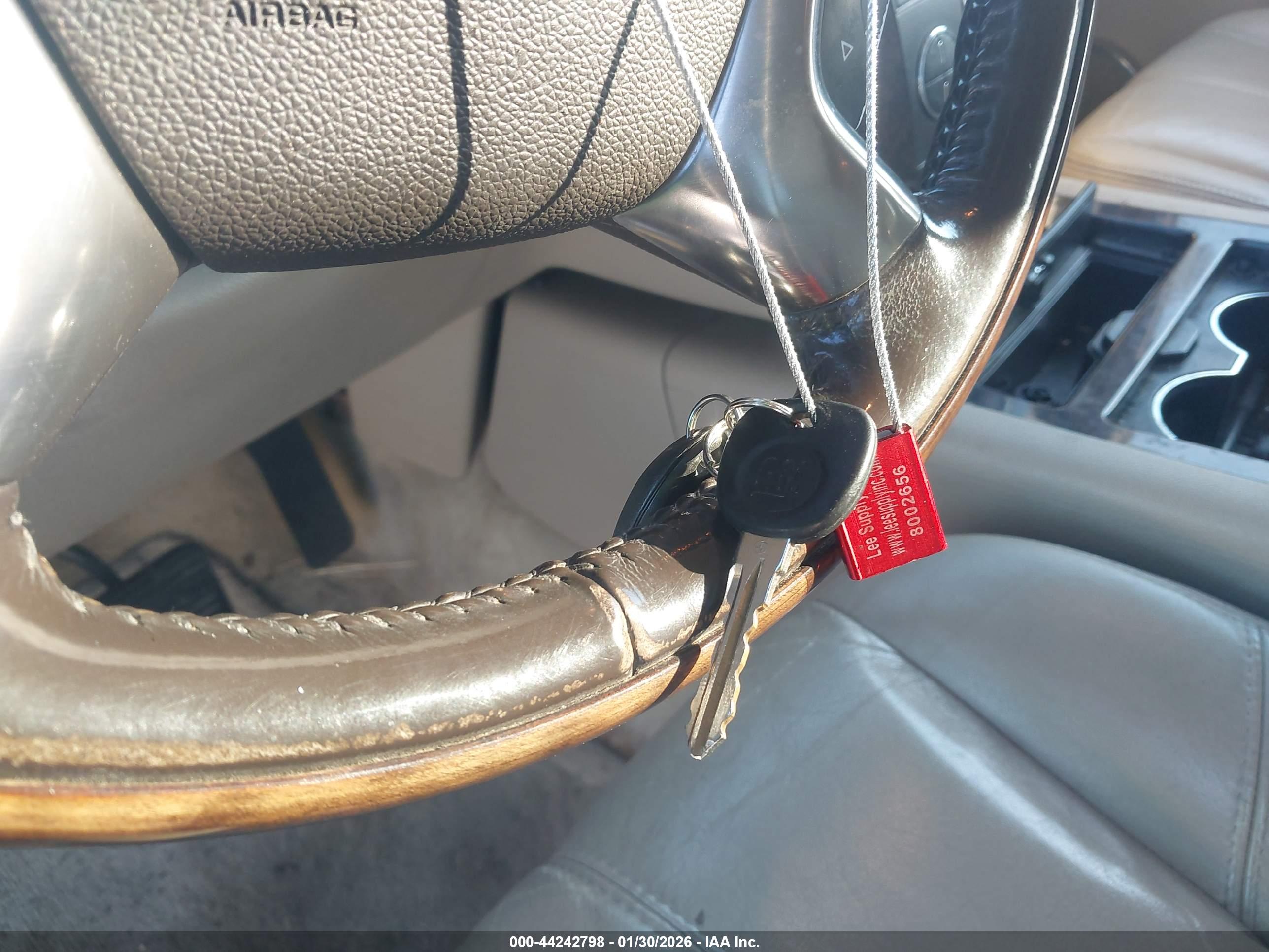 GMC YUKON image 11