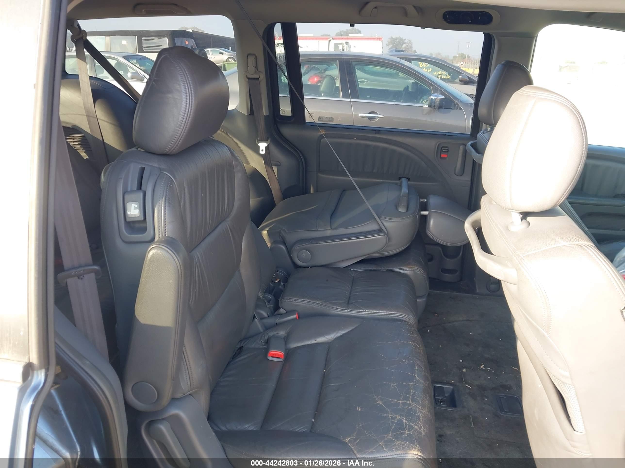 HONDA ODYSSEY image 8