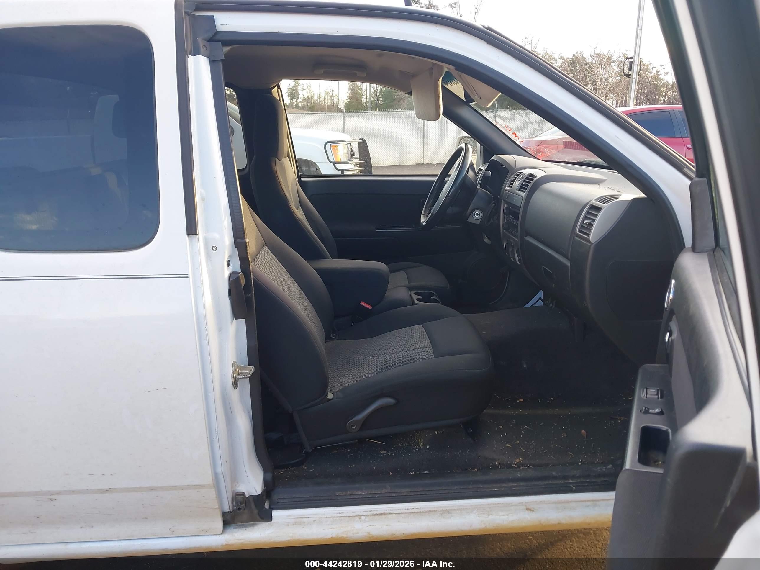 GMC CANYON image 5