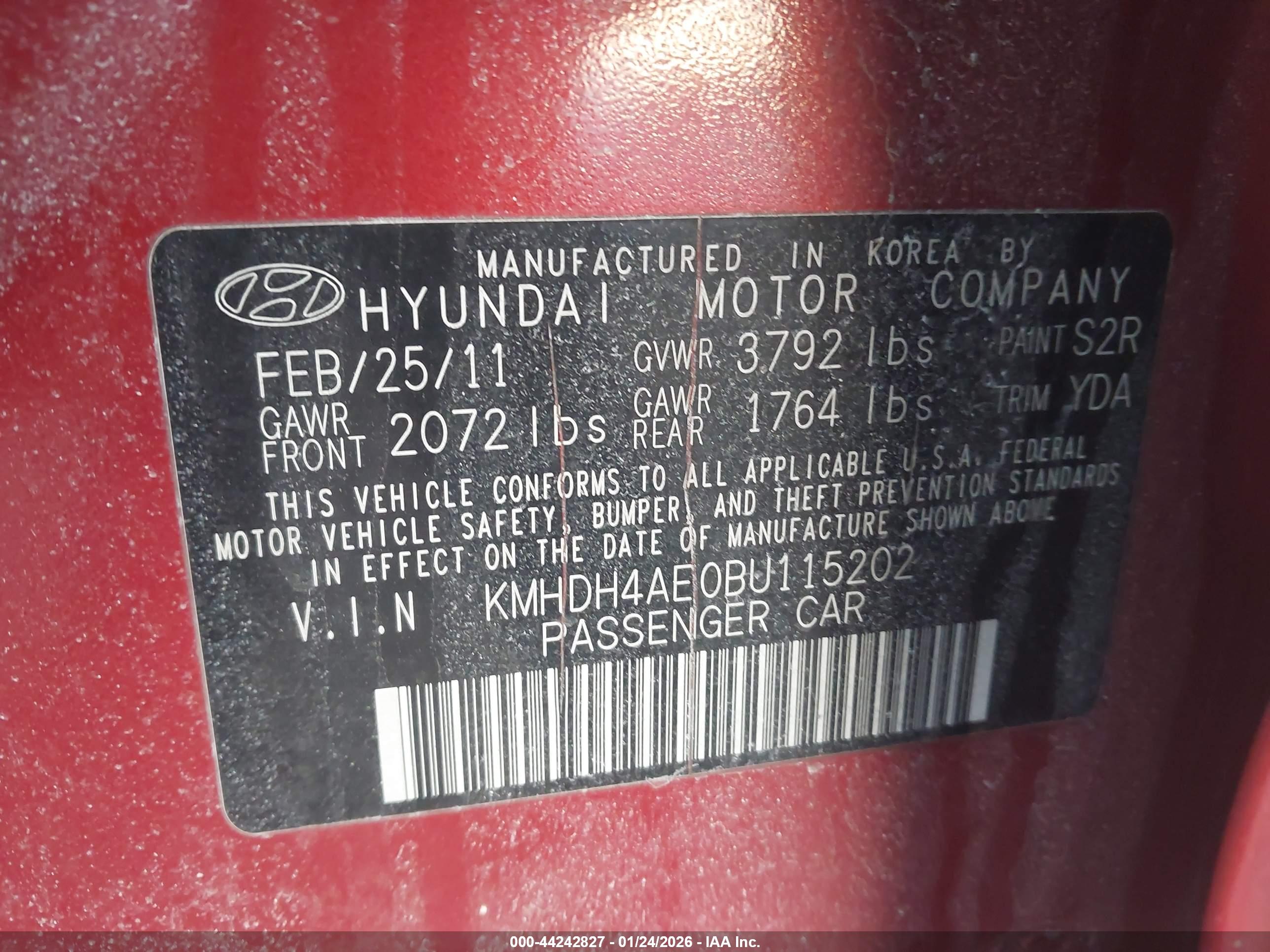 HYUNDAI ELANTRA image 9