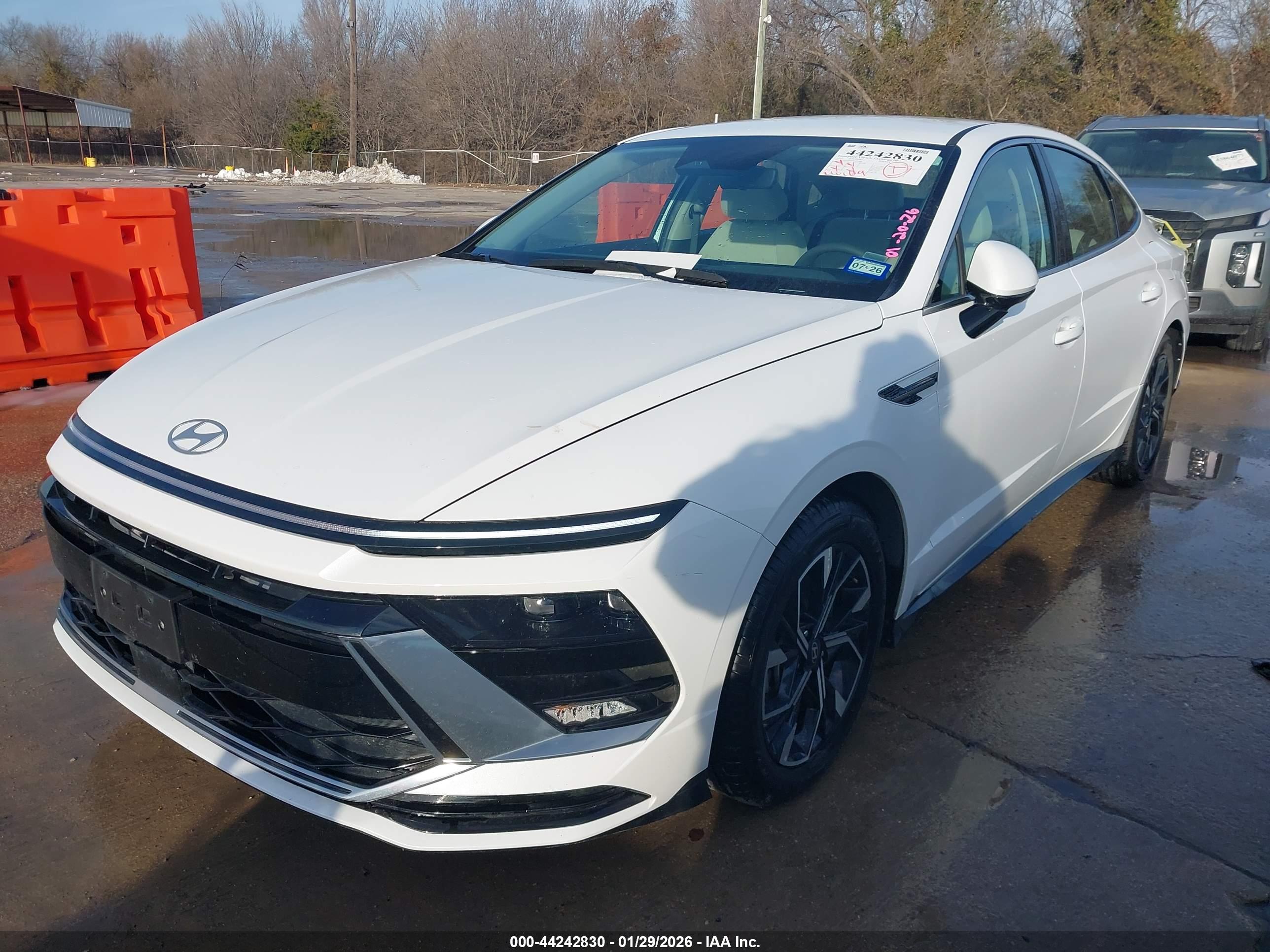 HYUNDAI SONATA image 2