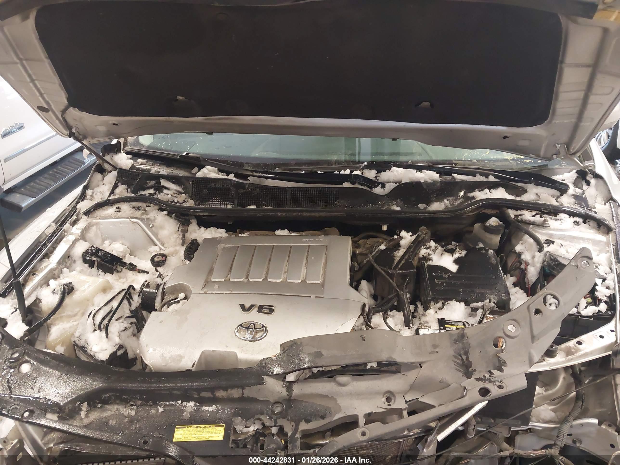TOYOTA VENZA image 10