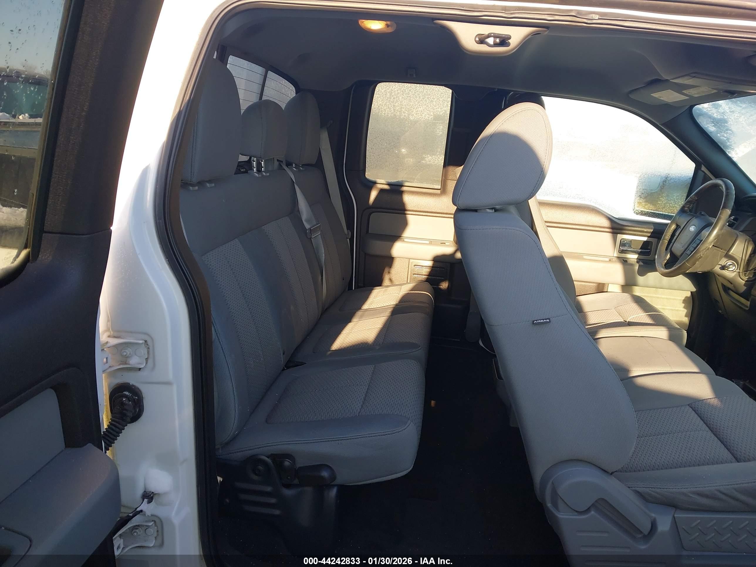 FORD F-150 image 8