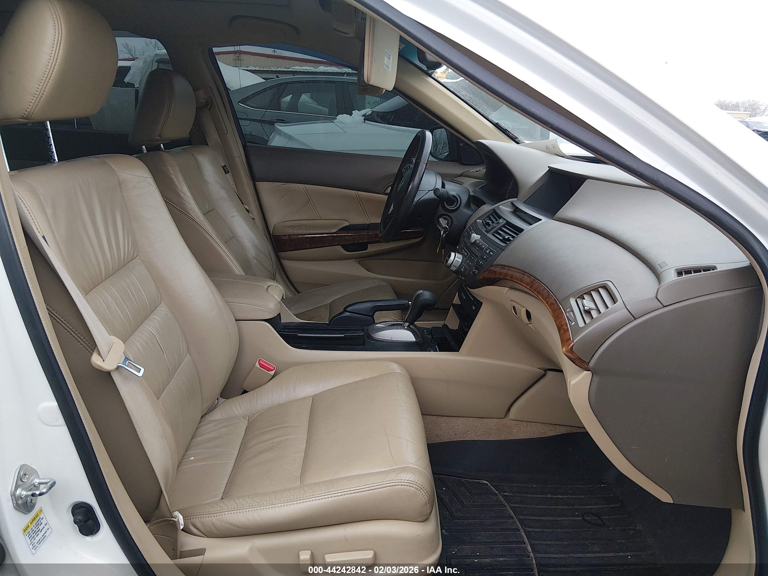 HONDA ACCORD image 5