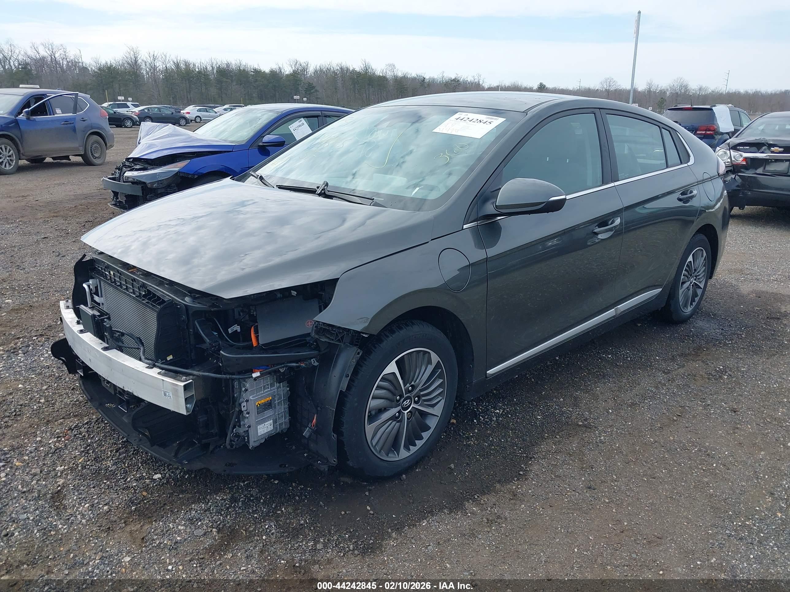 HYUNDAI IONIQ image 2