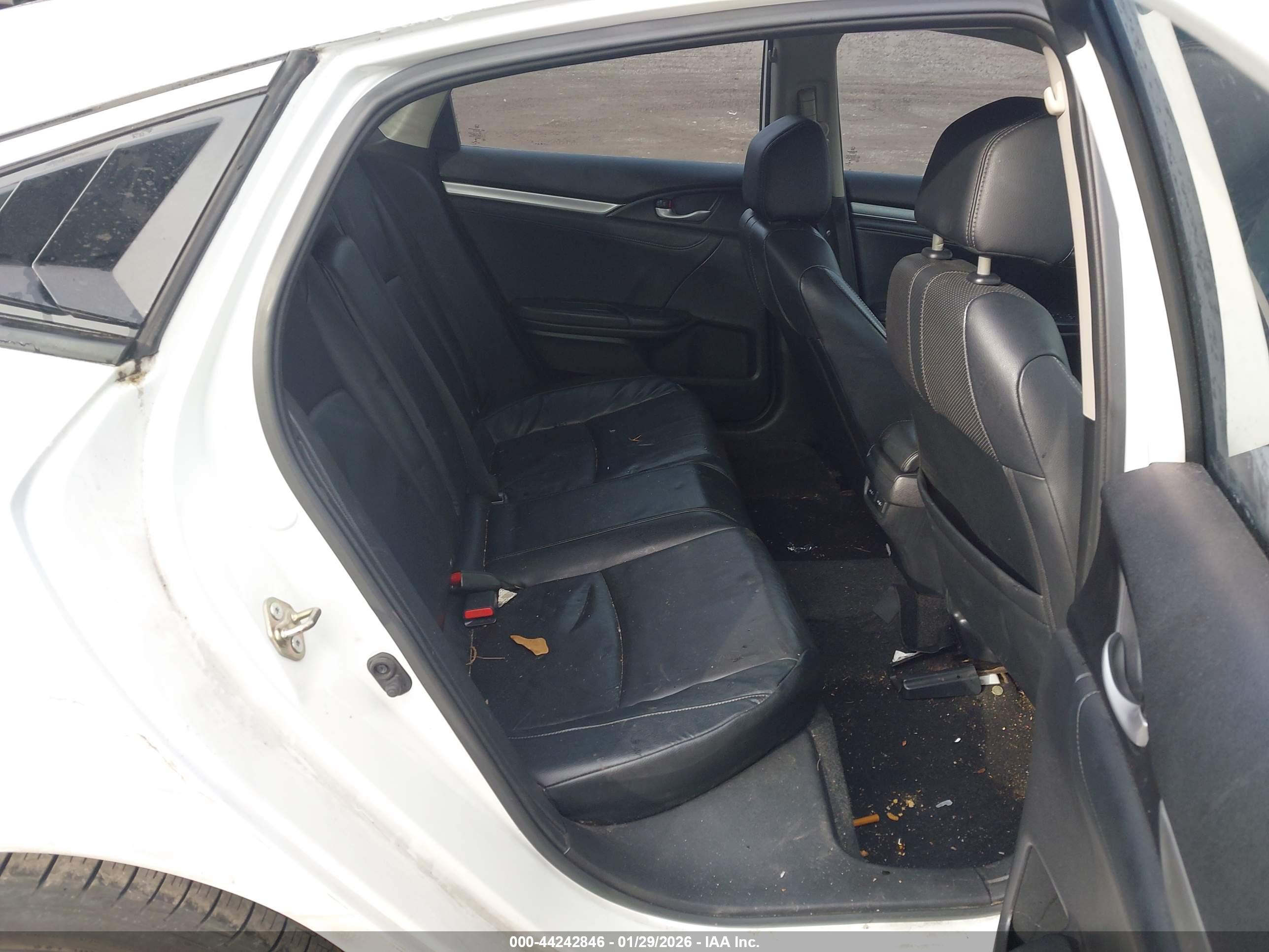 HONDA CIVIC image 8