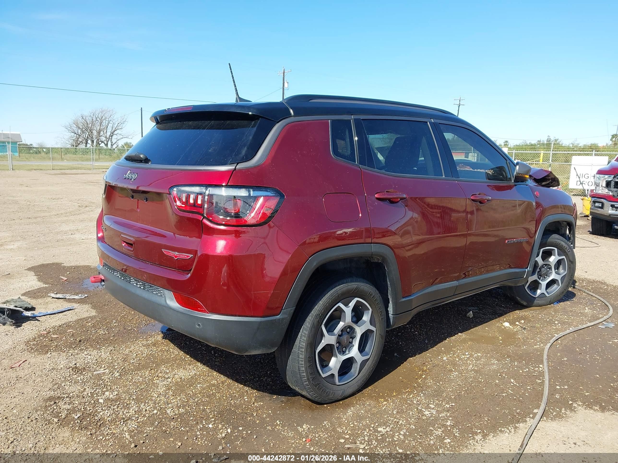 JEEP COMPASS image 4