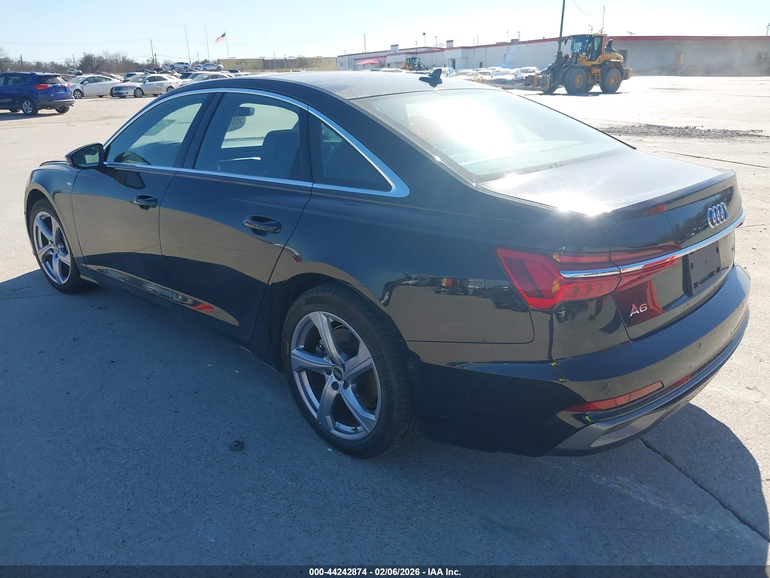AUDI A6 image 3
