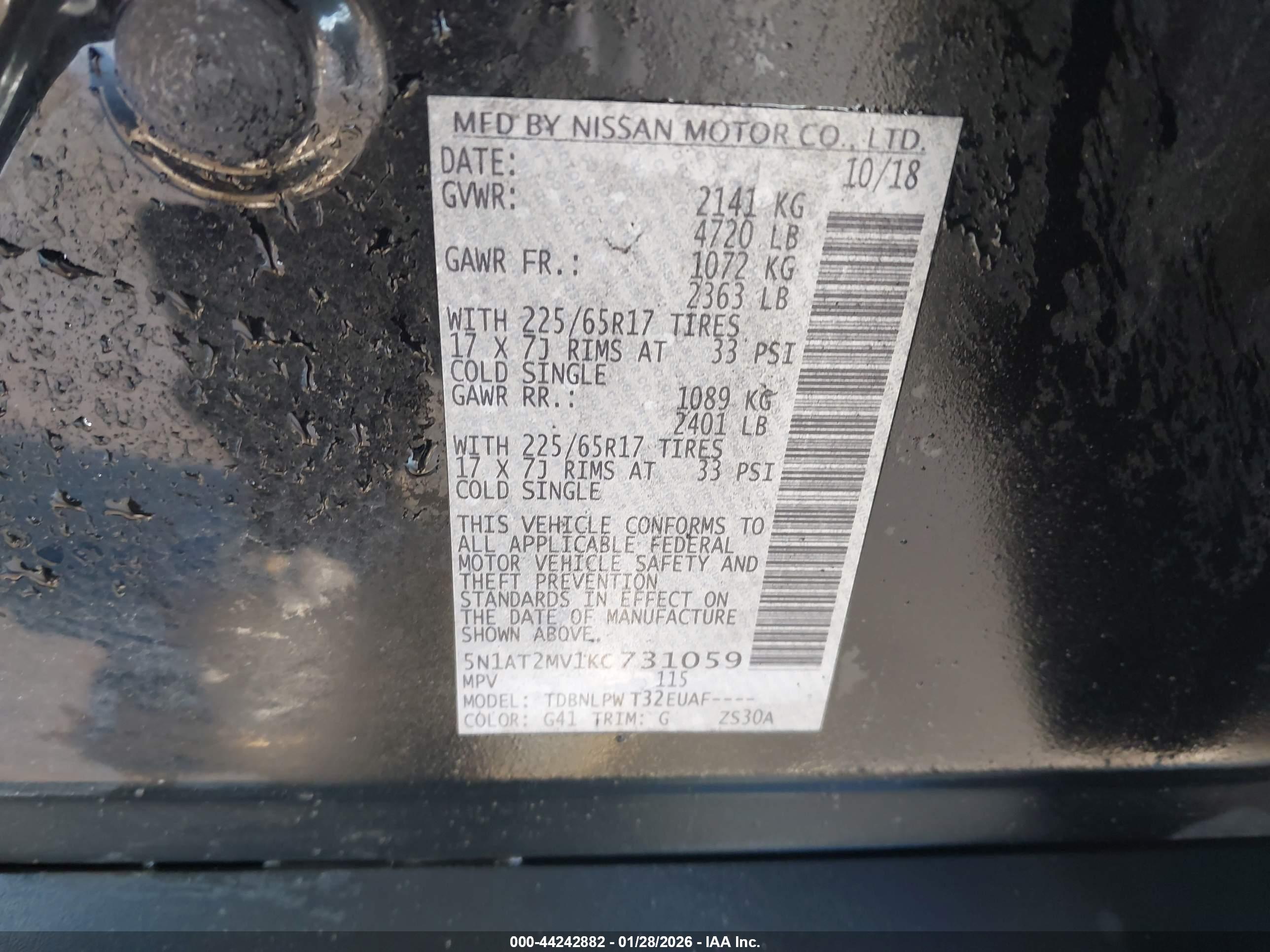 NISSAN ROGUE image 9