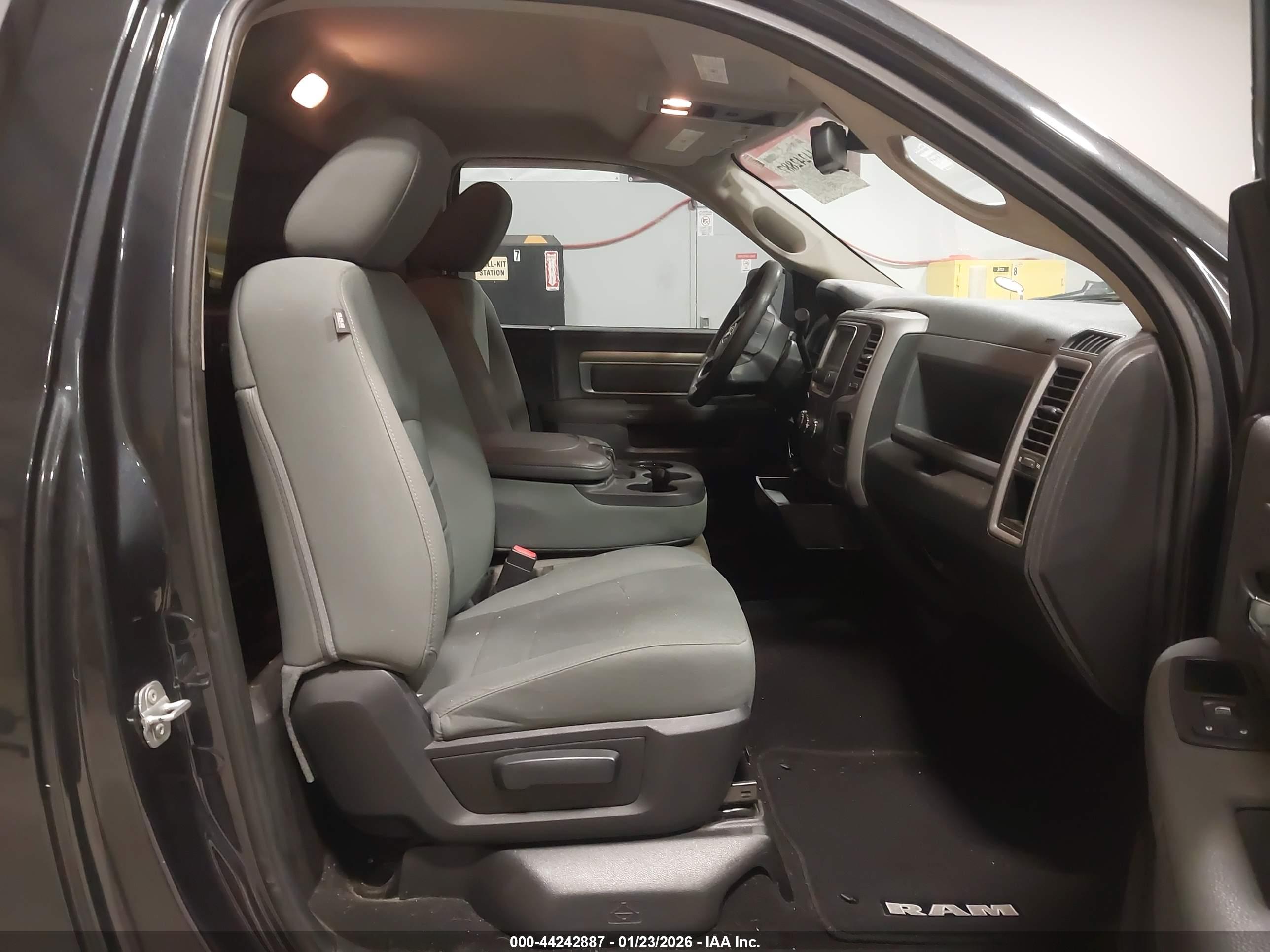 RAM 1500 image 5