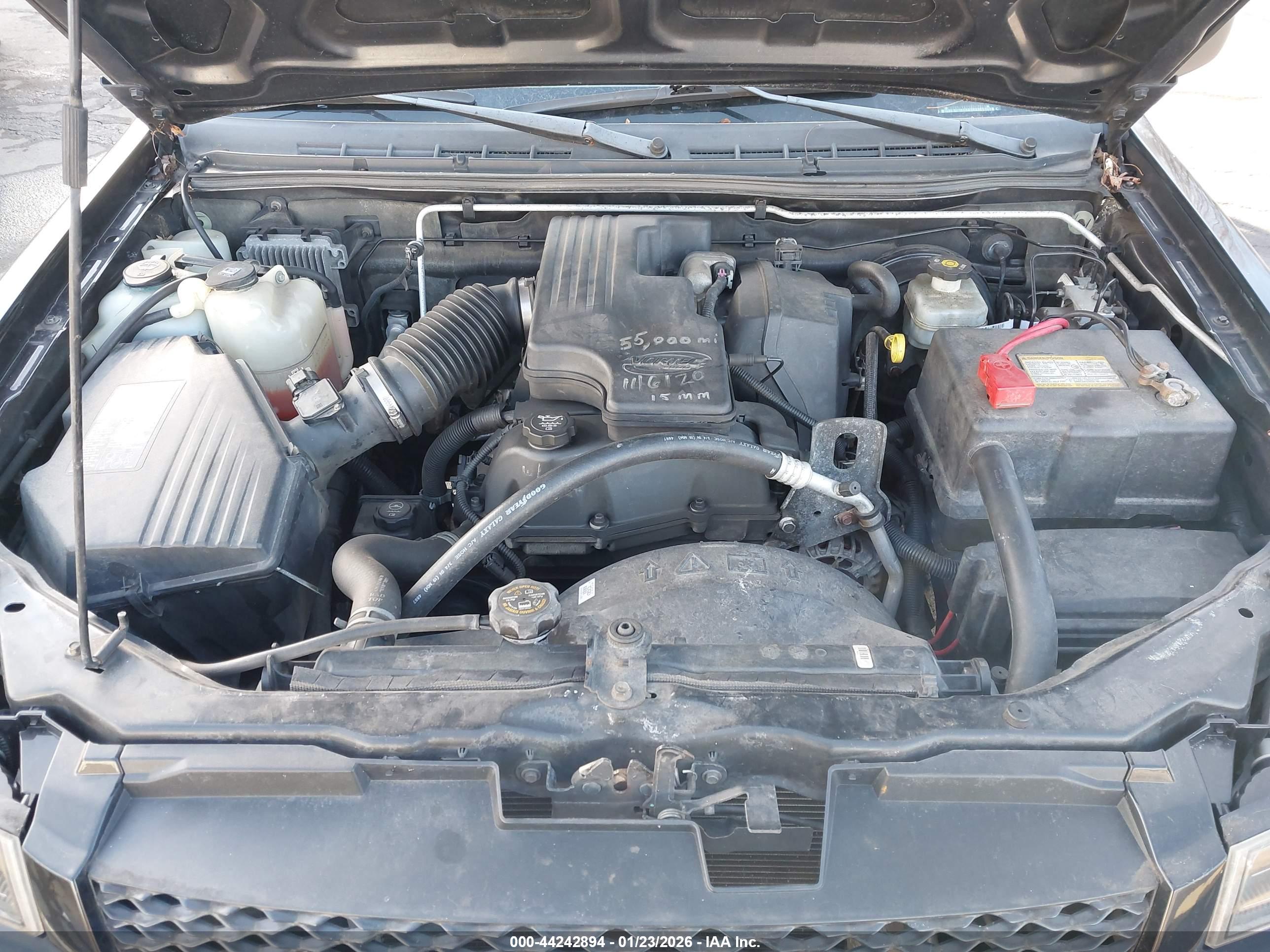 CHEVROLET COLORADO image 10