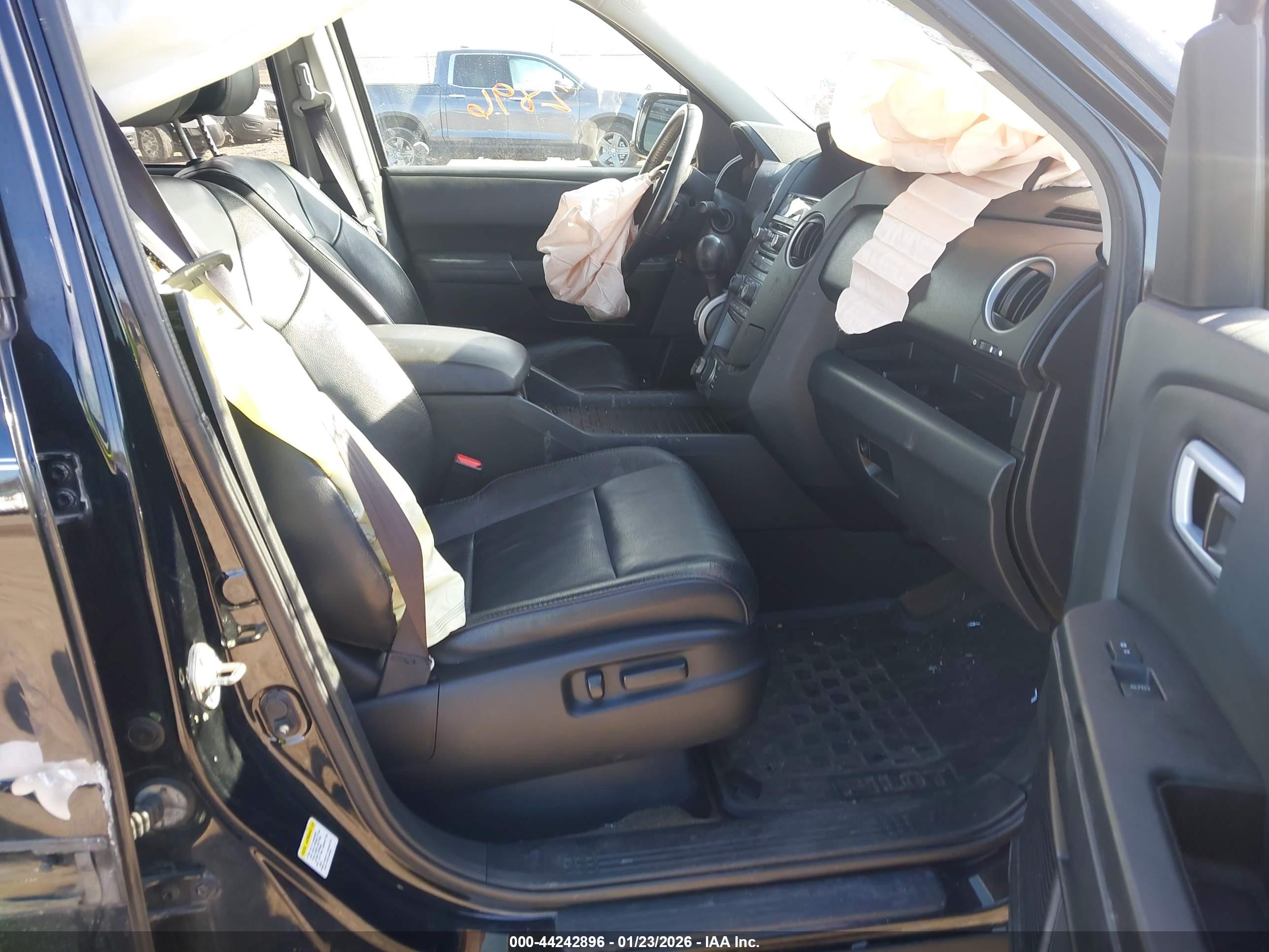 HONDA PILOT image 5