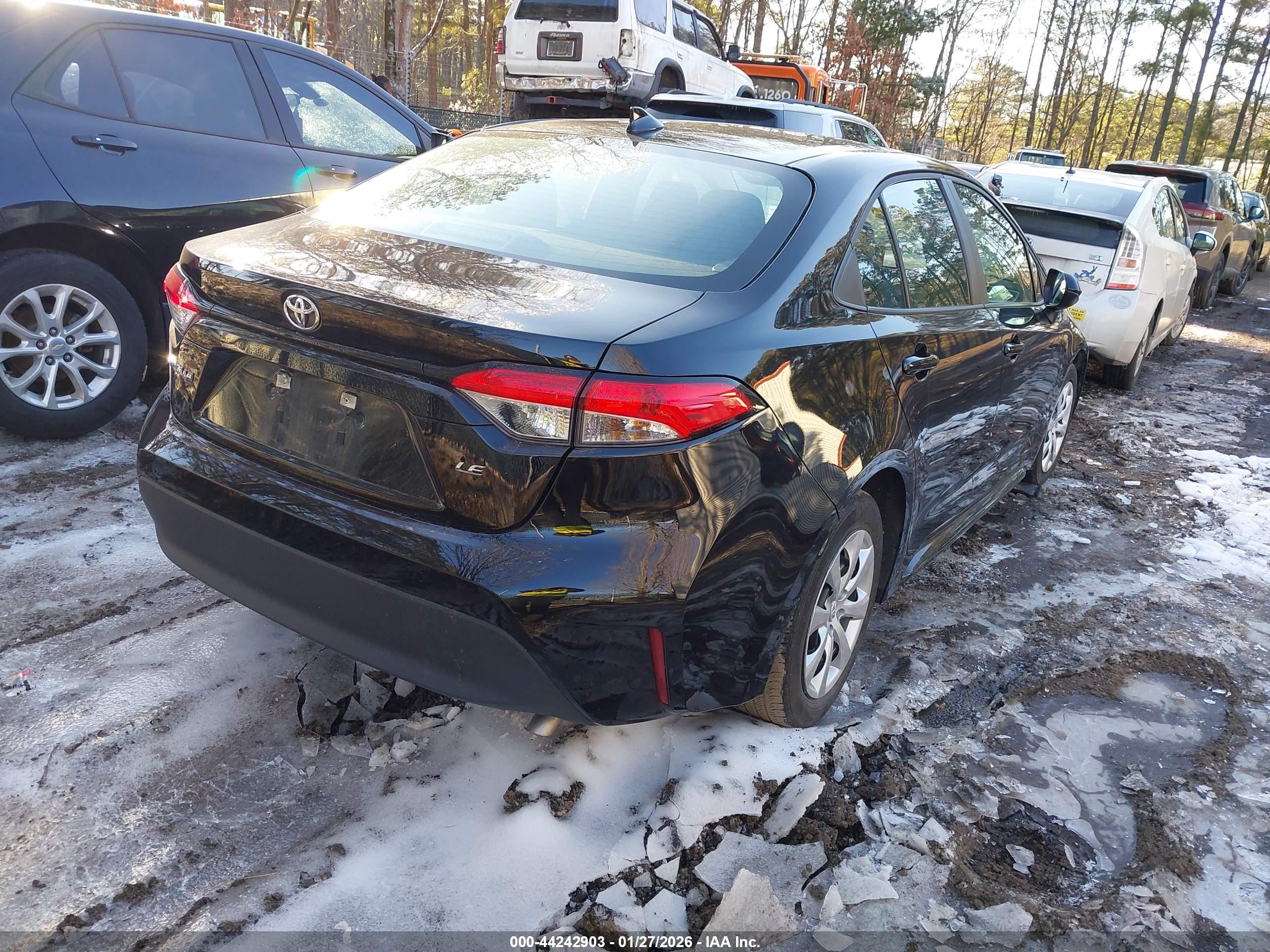 TOYOTA COROLLA image 4