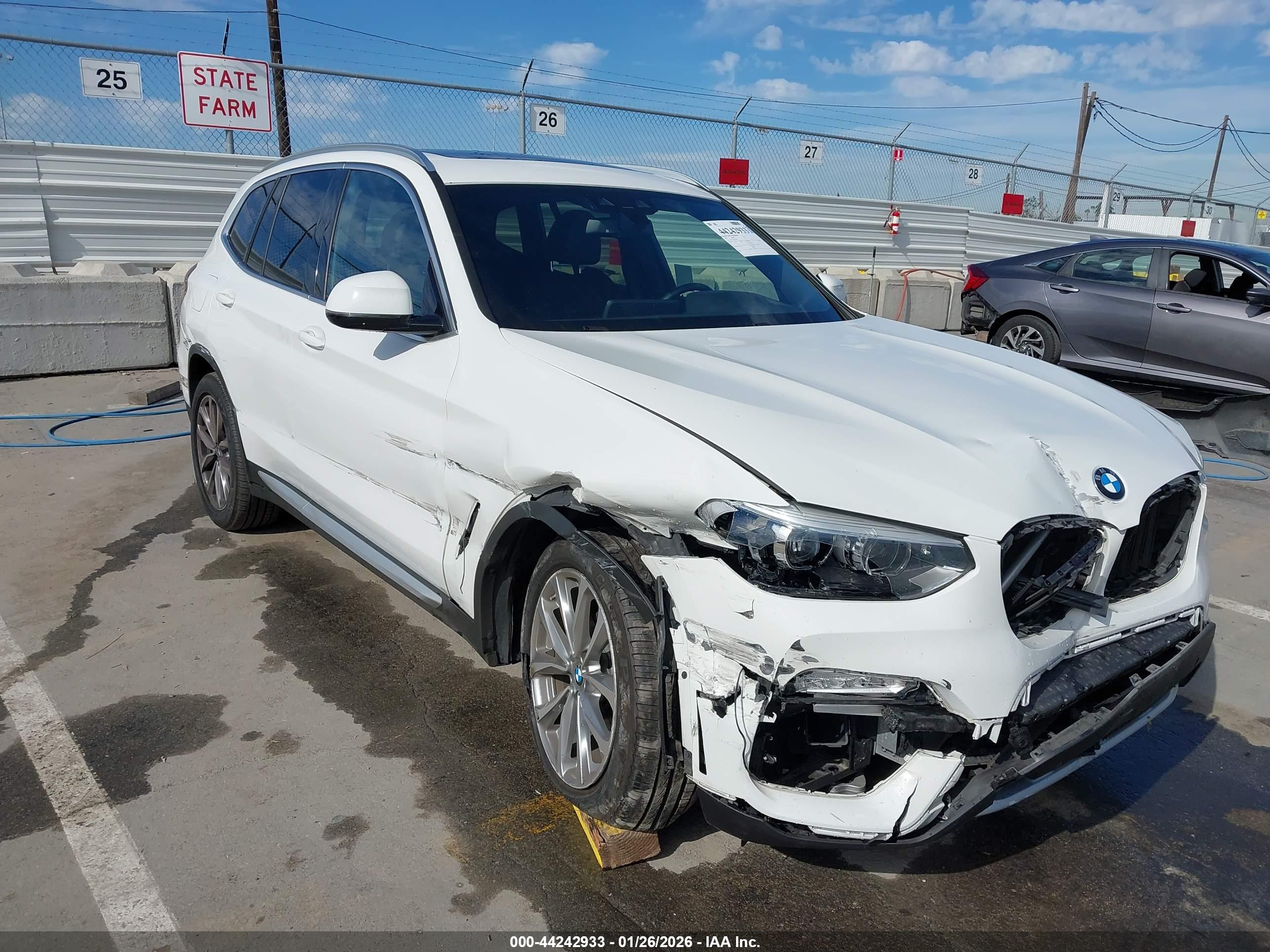BMW X3 image 6