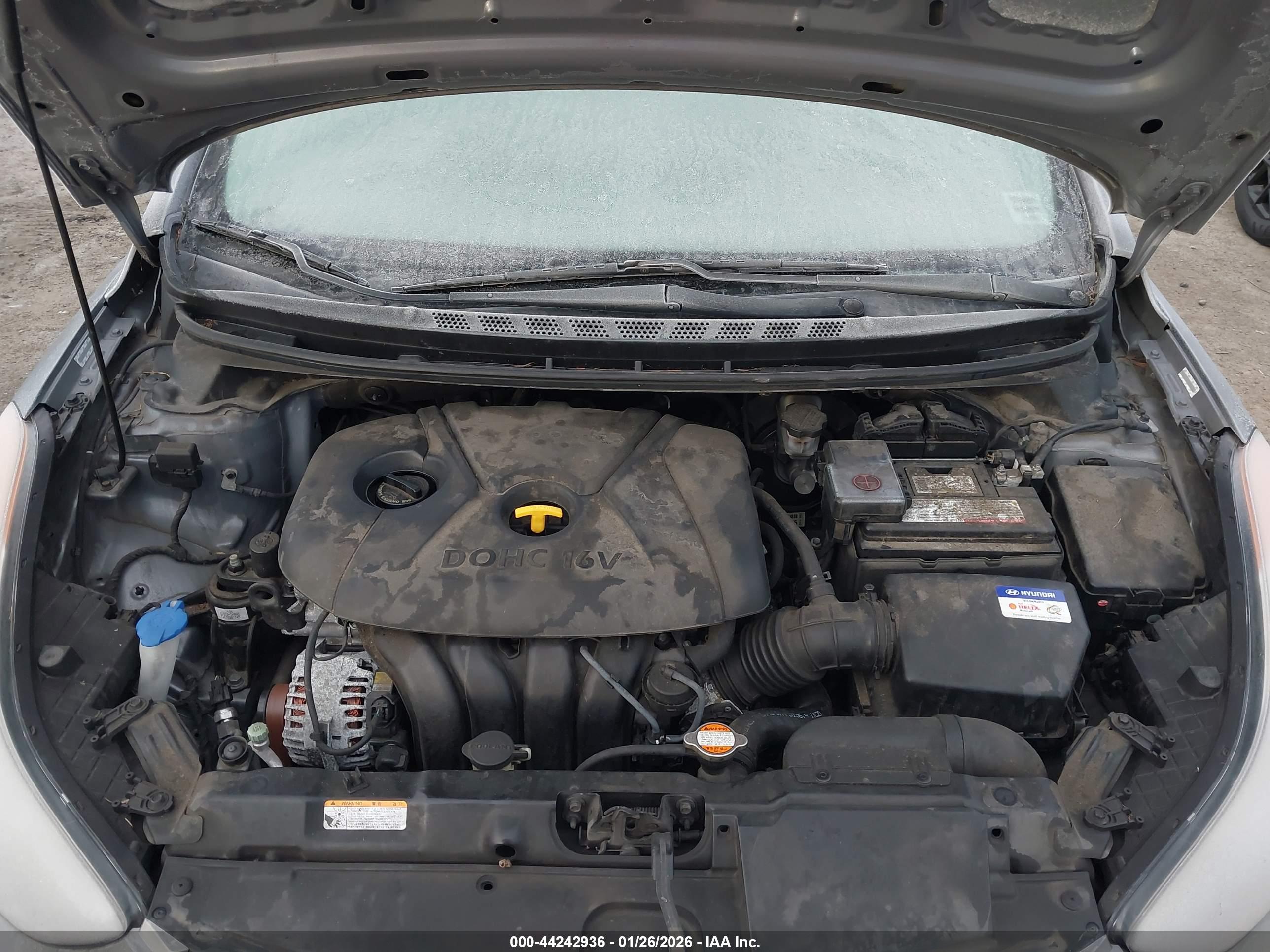 HYUNDAI ELANTRA image 10