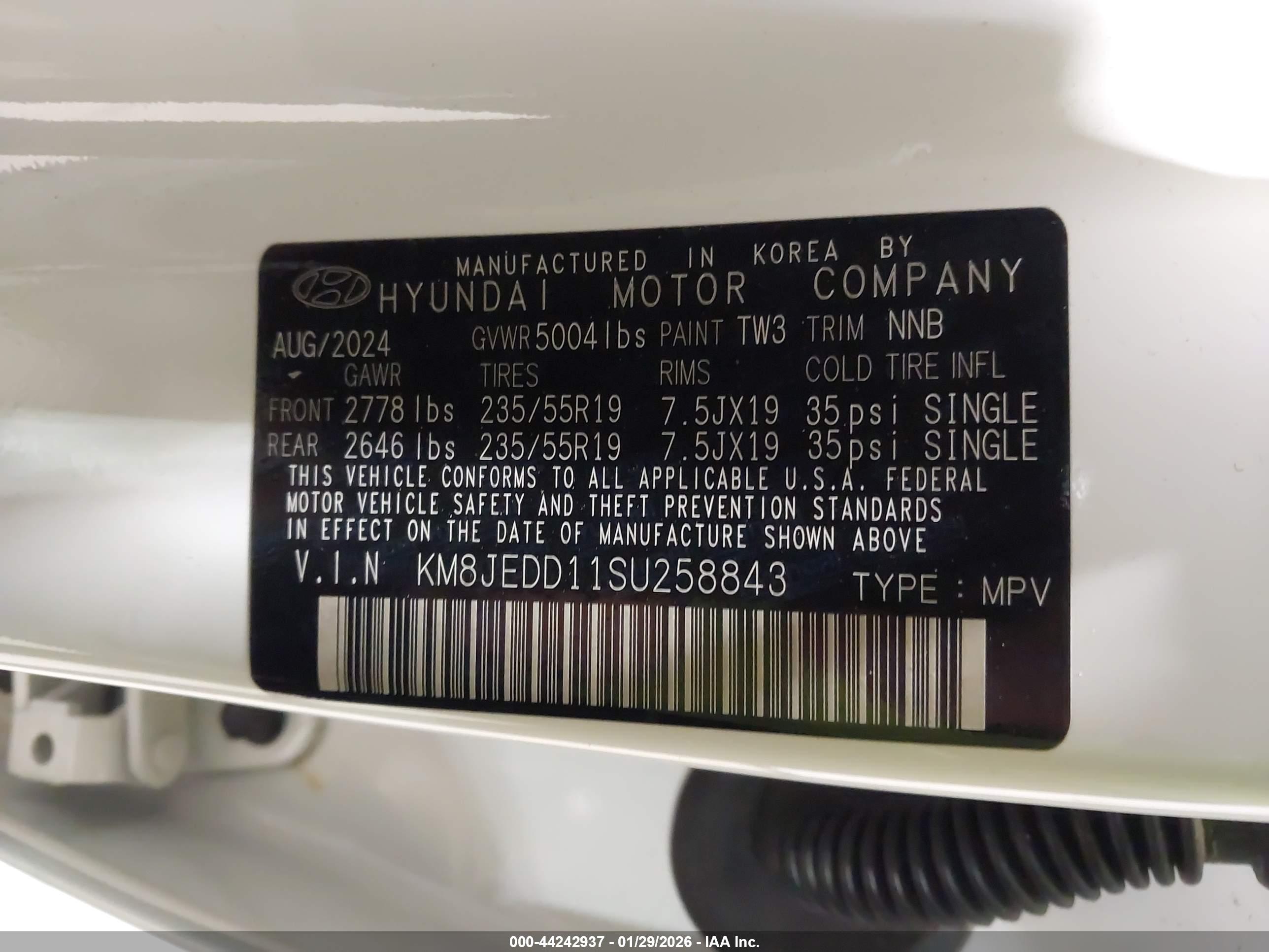 HYUNDAI TUCSON image 9