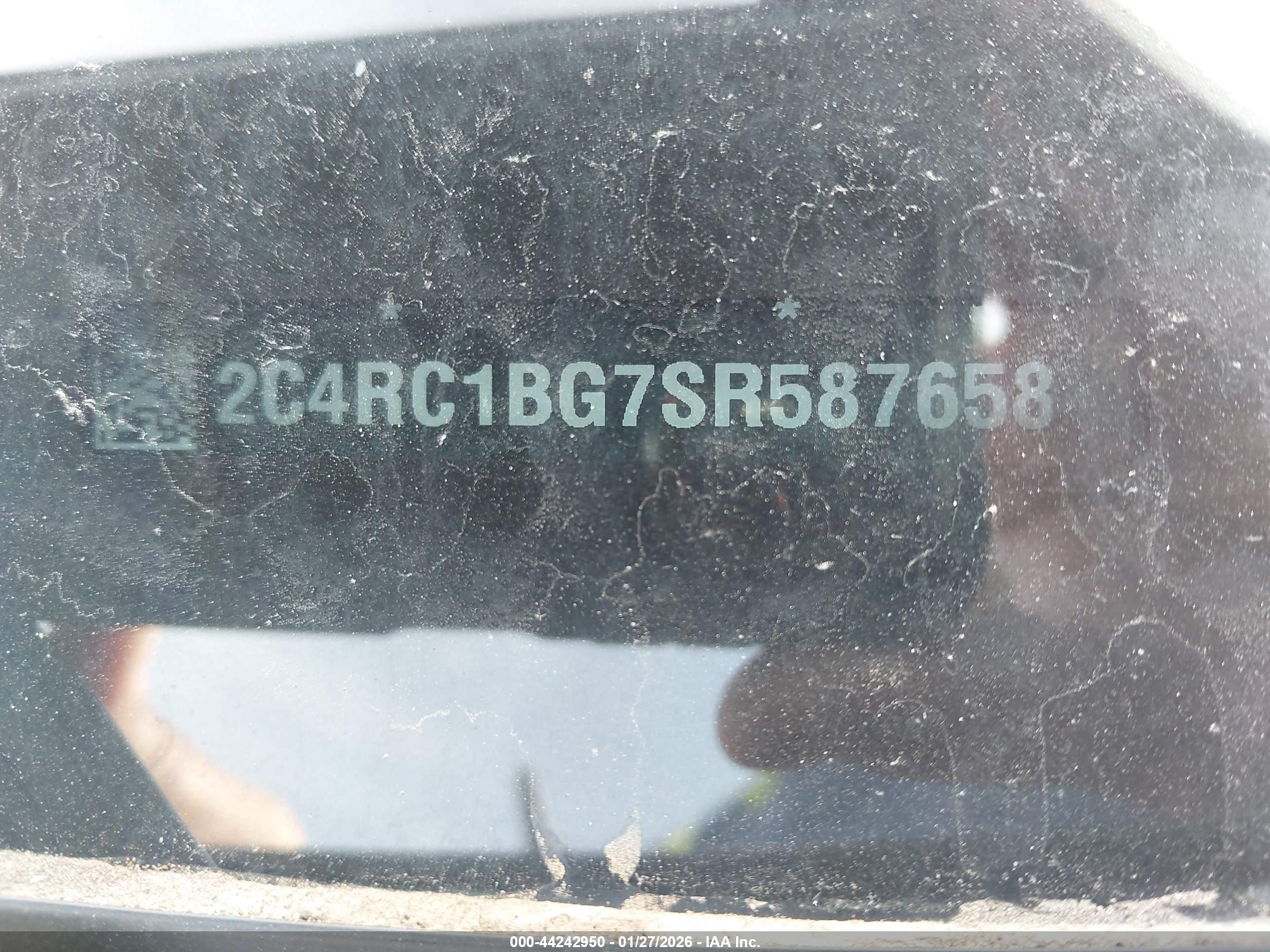 CHRYSLER PACIFICA image 9