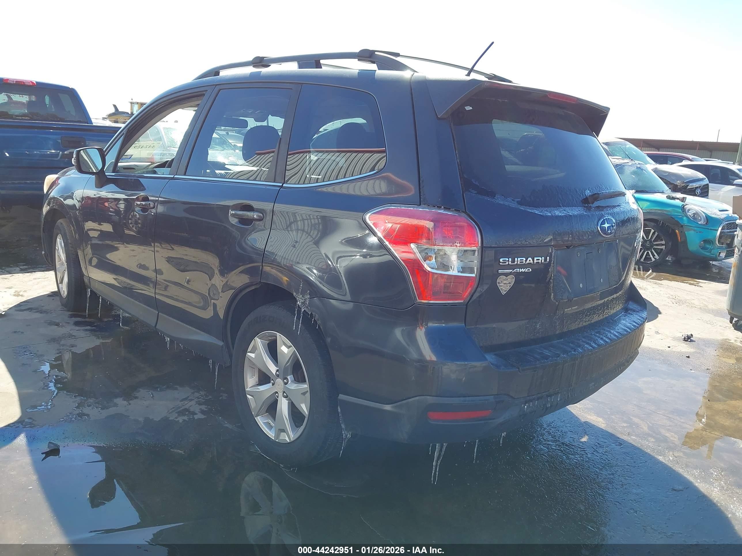 SUBARU FORESTER image 3