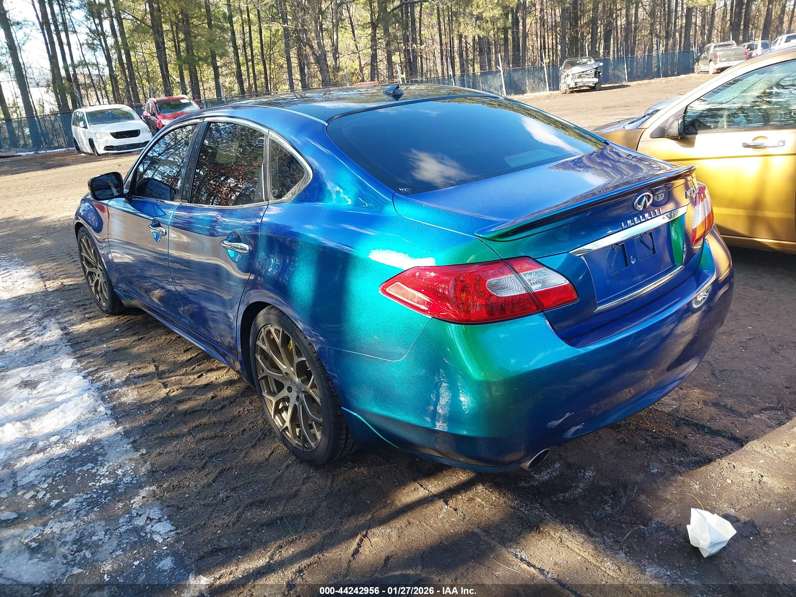 INFINITI M37 image 3