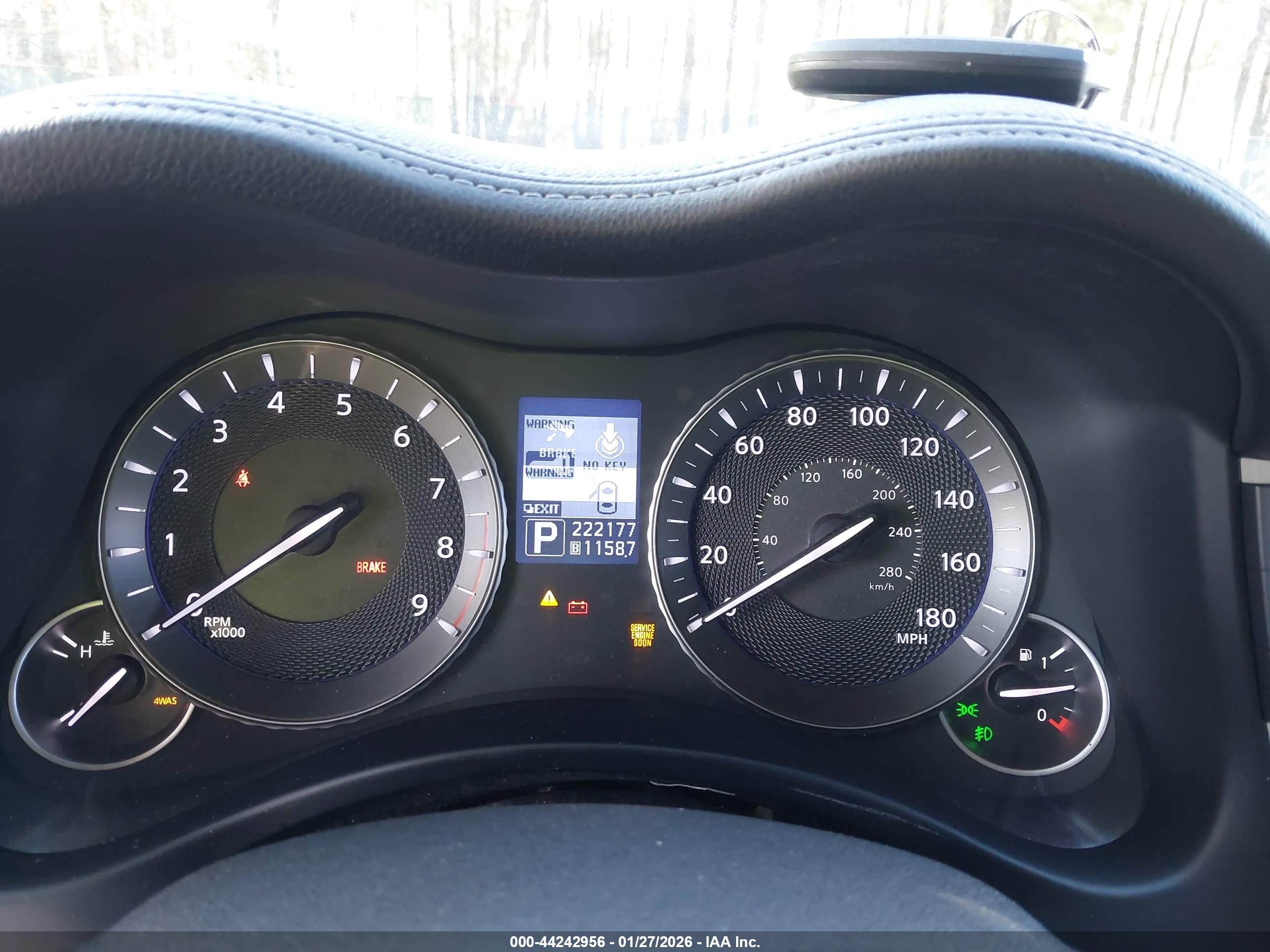 INFINITI M37 image 7