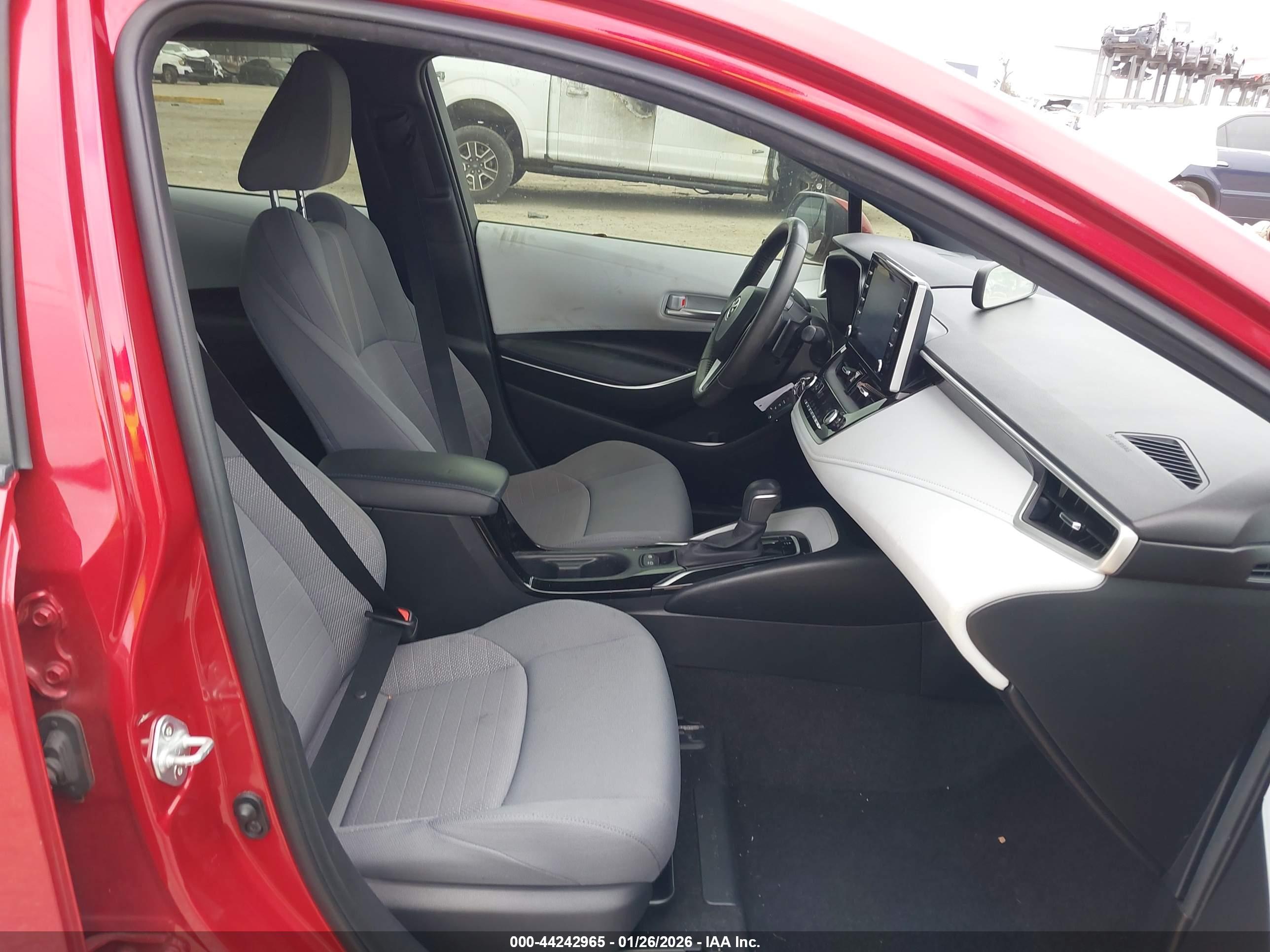 TOYOTA COROLLA image 5