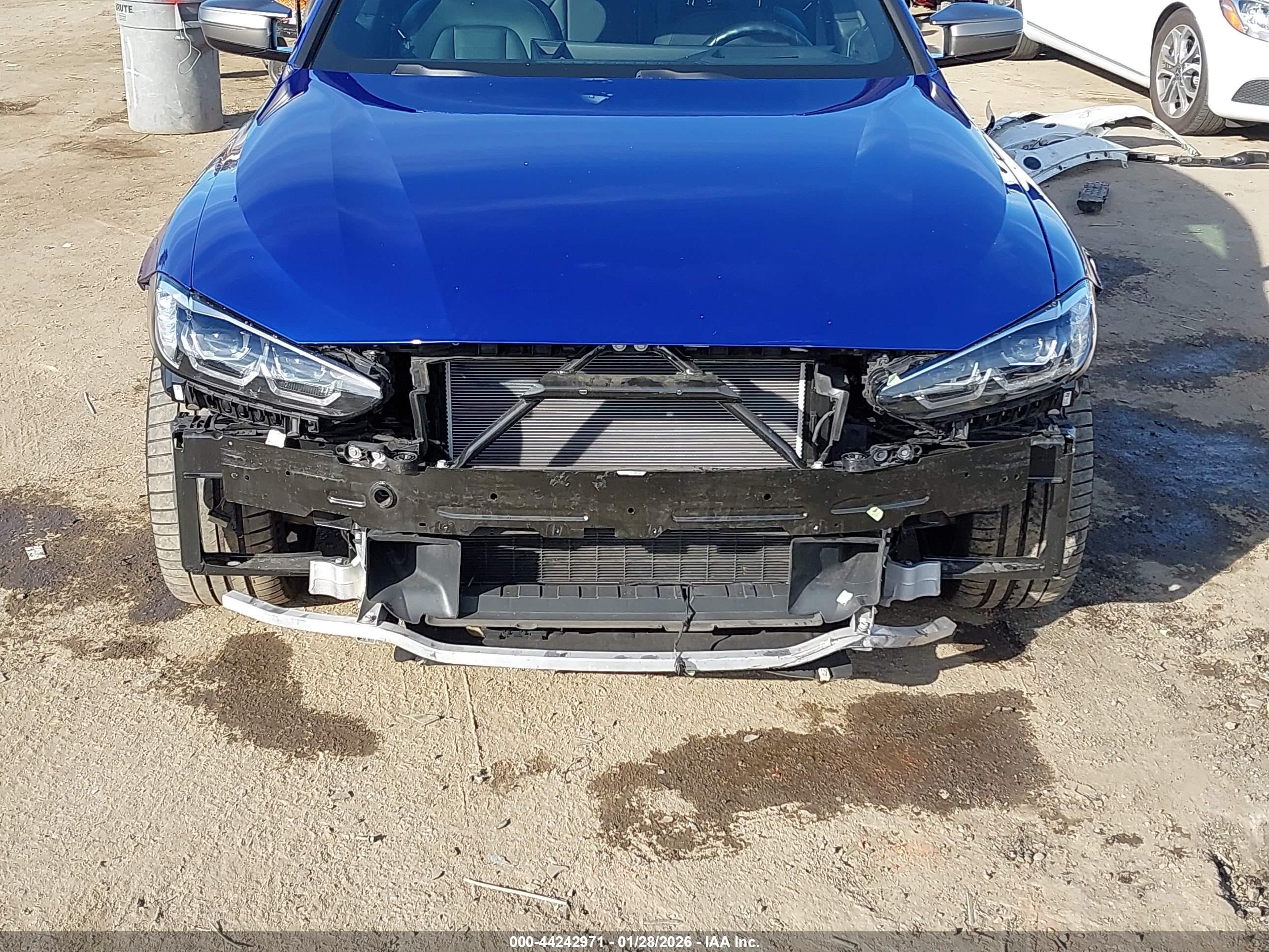 BMW I4 image 6